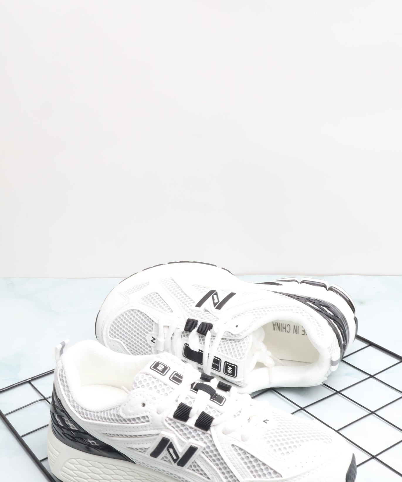 حذاء رياضي نسائي 390548