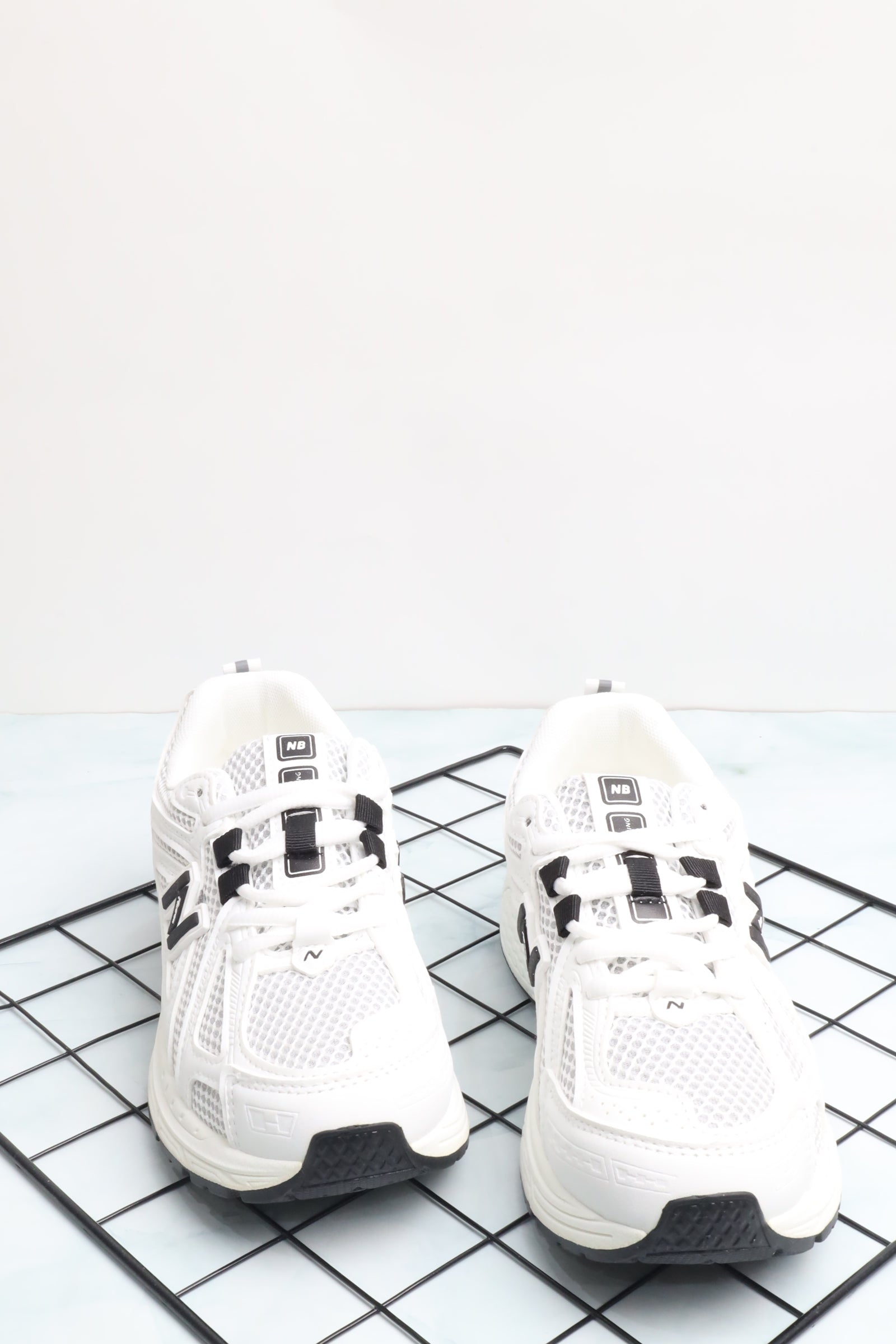 حذاء رياضي نسائي 390548