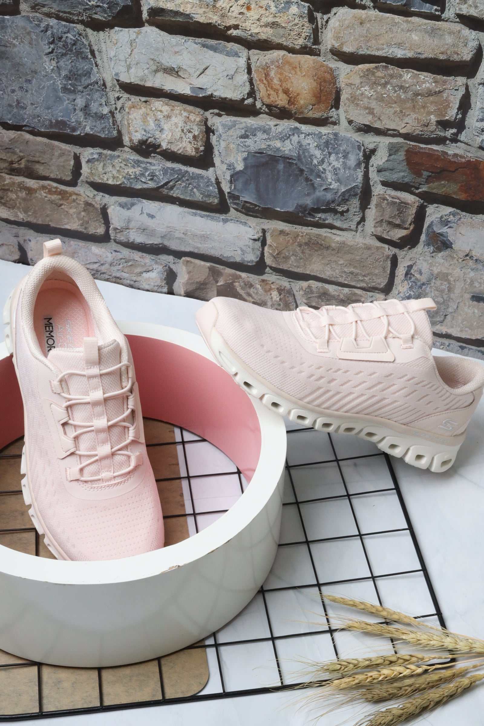 سكيتشرز رجالي جلايد ستيب 104561