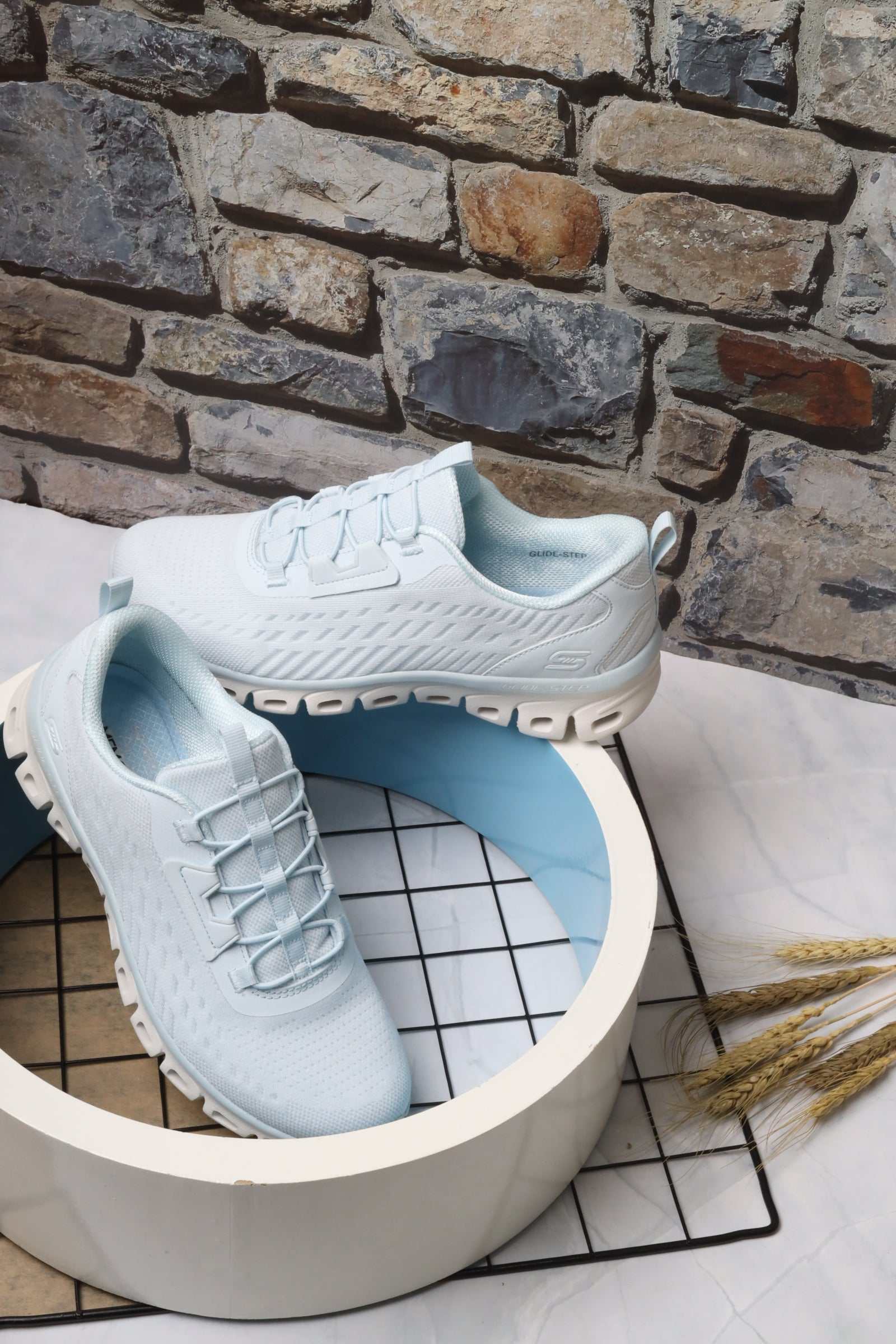 سكيتشرز رجالي جلايد ستيب 104561