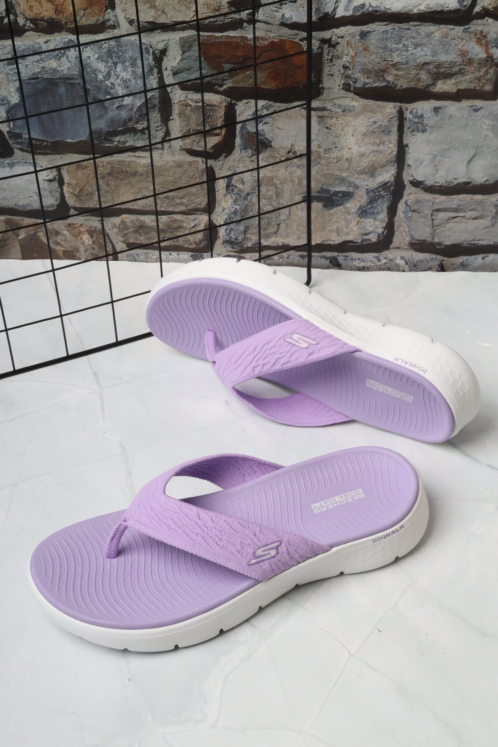 سكيتشرز نسائي جو ووك فليكس 141404