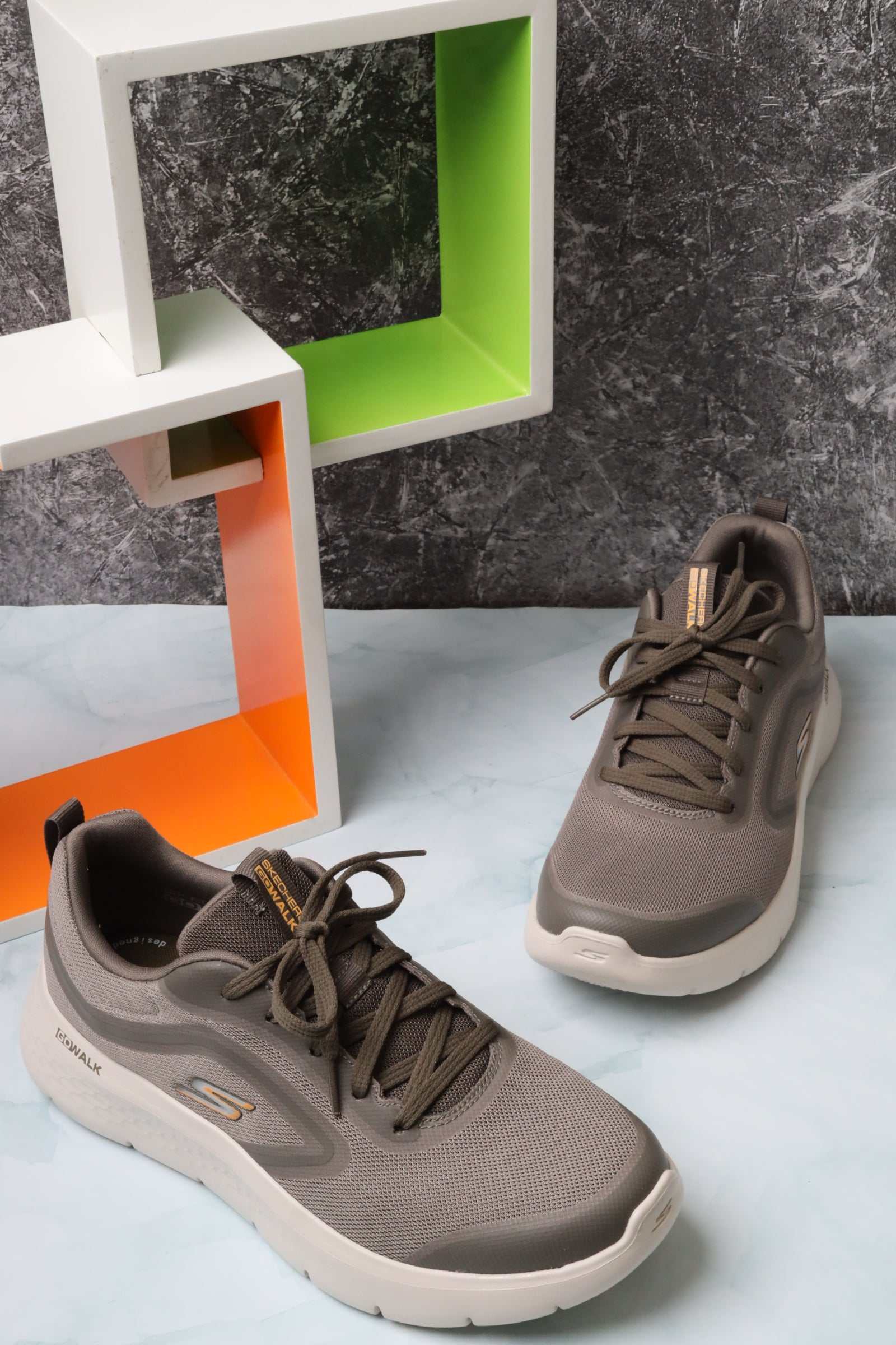 سكيتشرز رجالي جو ووك فليكس 216508