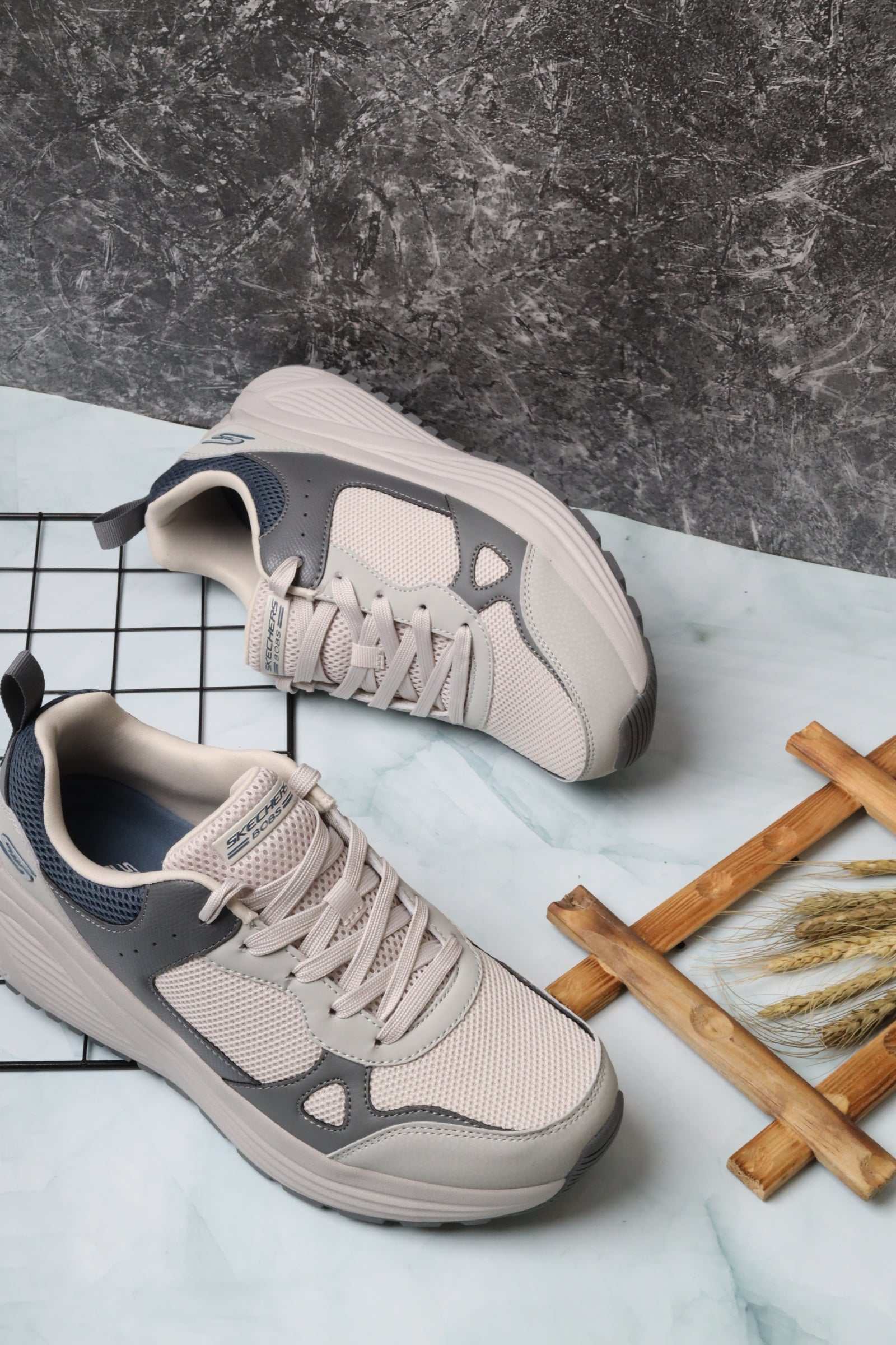 سكيتشرز رجالي بوبس سبارو 118055