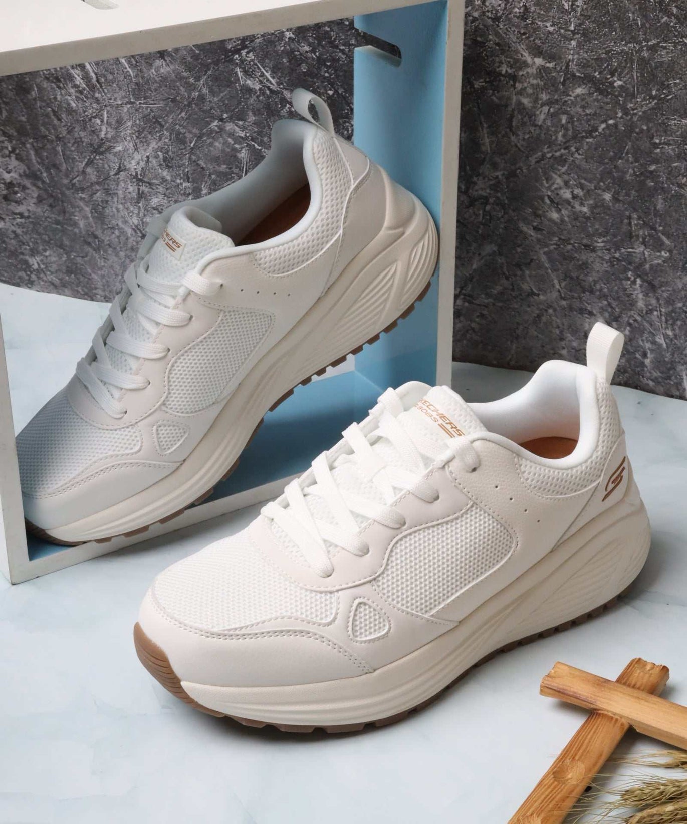 سكيتشرز رجالي بوبس سبارو 118055