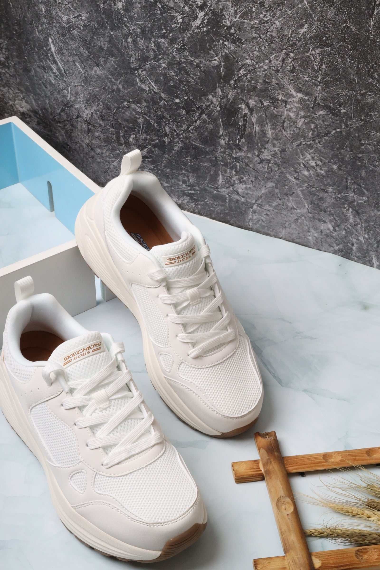 سكيتشرز رجالي بوبس سبارو 118055