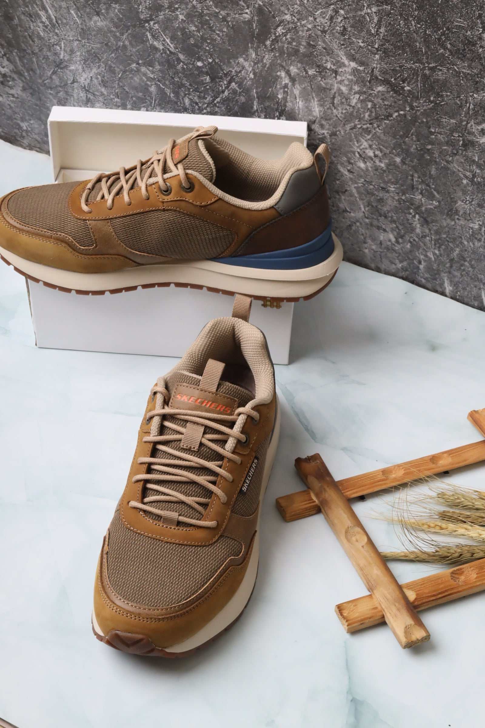 سكيتشرز رجالي صني ديل  210816