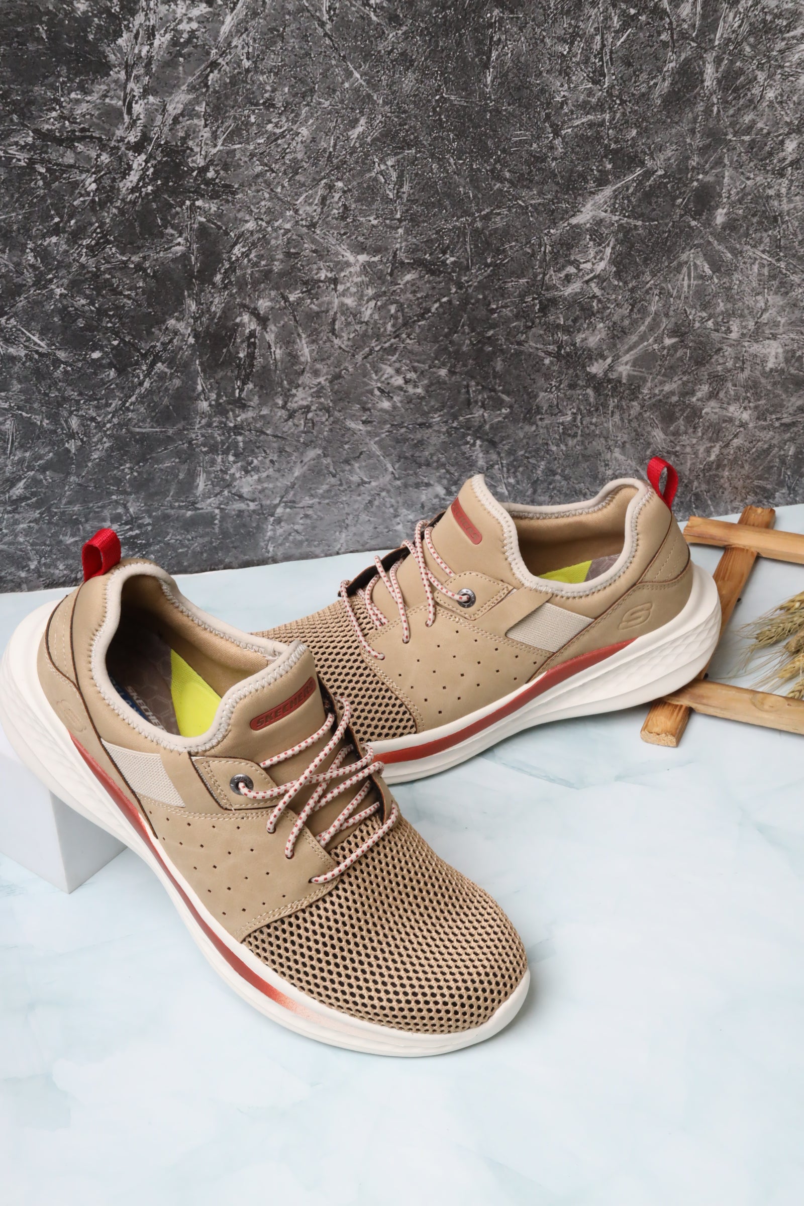 سكيتشرز رجالي سليد - رايمار 210809