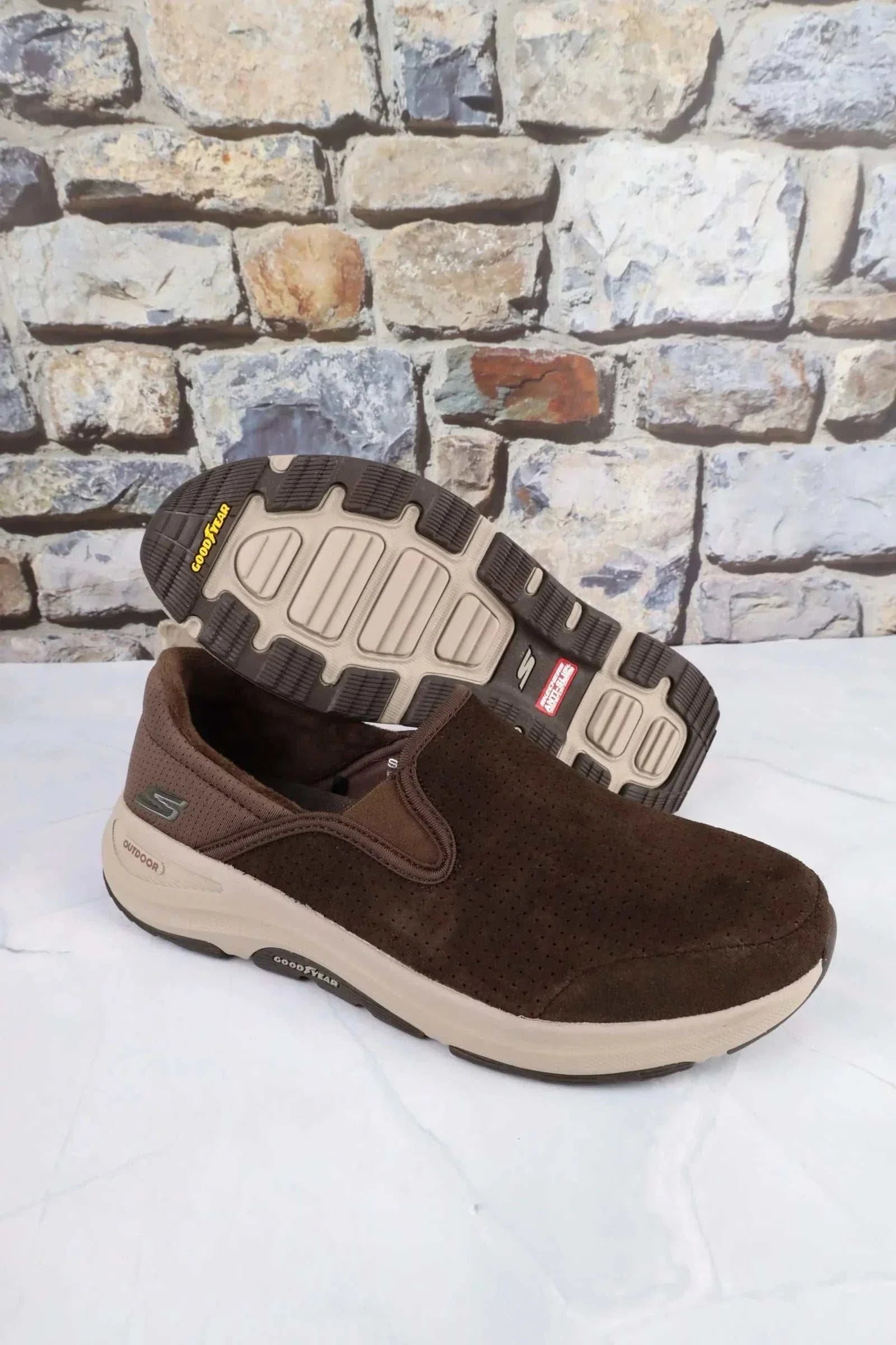 سكيتشرز نسائي جو ووك آوتدور 124444