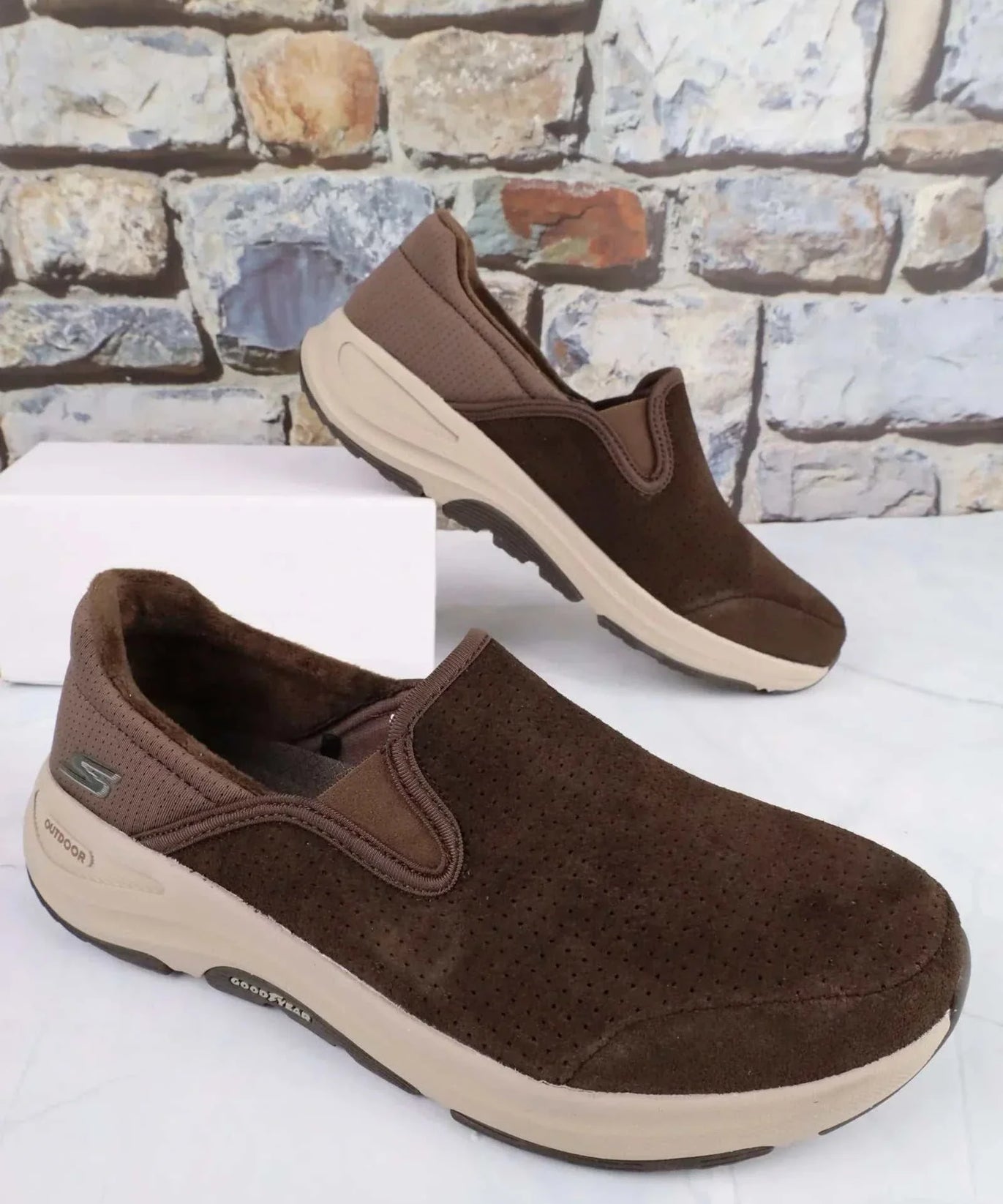 سكيتشرز نسائي جو ووك آوتدور 124444