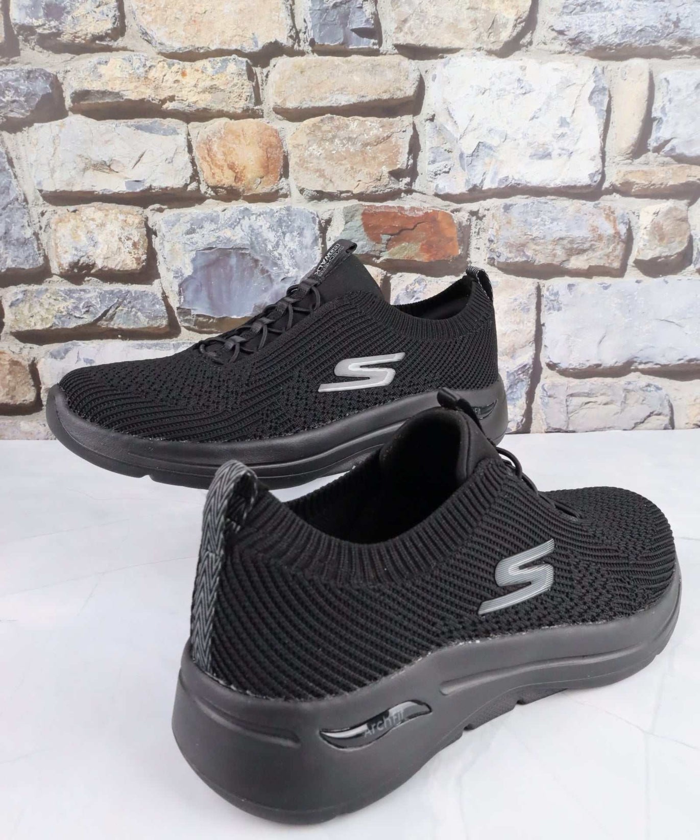 سكيتشرز نسائي جو ووك آرتش فيت 124882