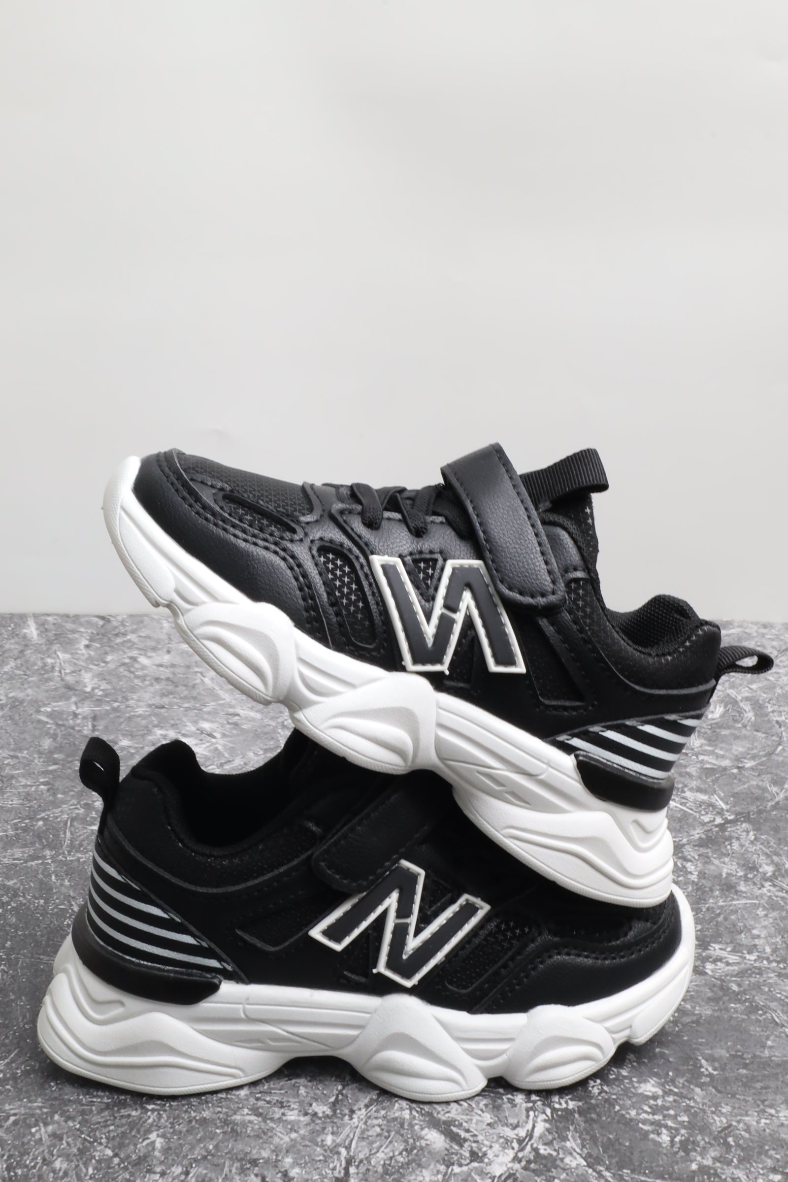 حذاء أطفالي 15265