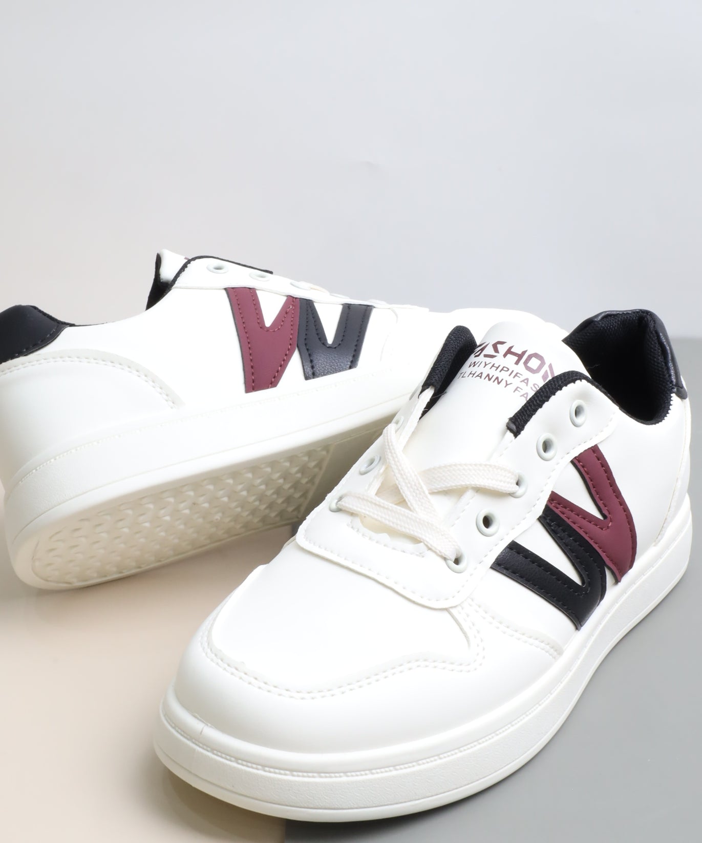 حذاء رياضي نسائي 89621