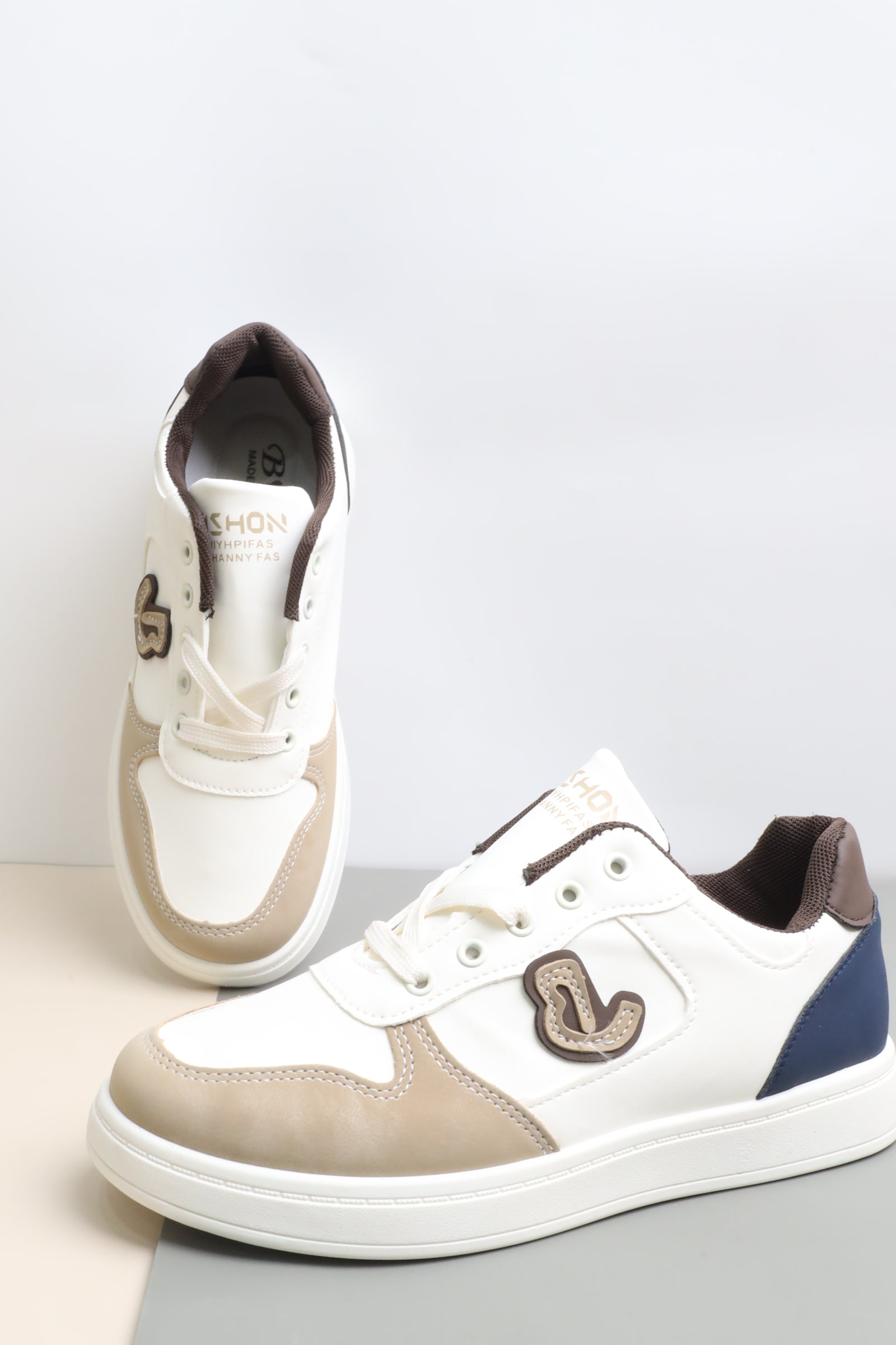 حذاء رياضي نسائي 89620