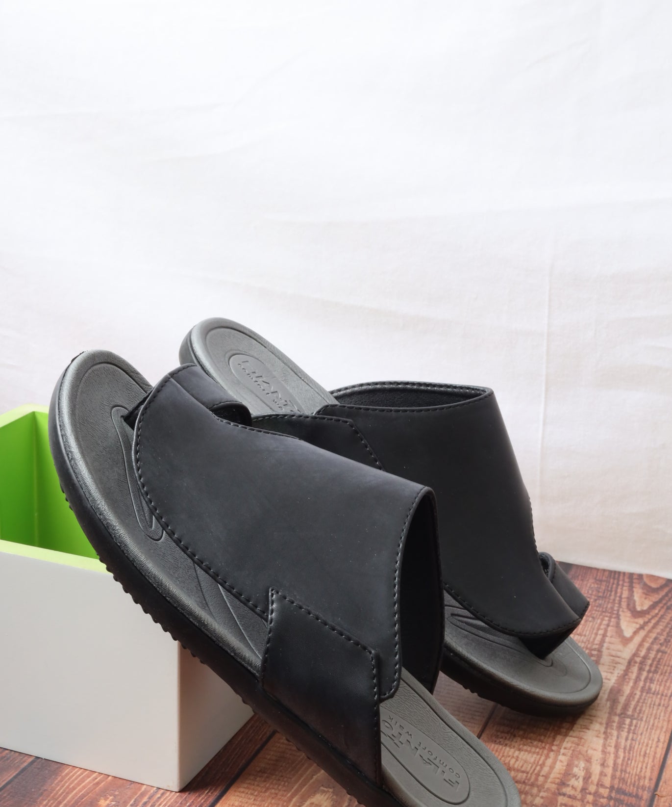 صندل رجالي 15514