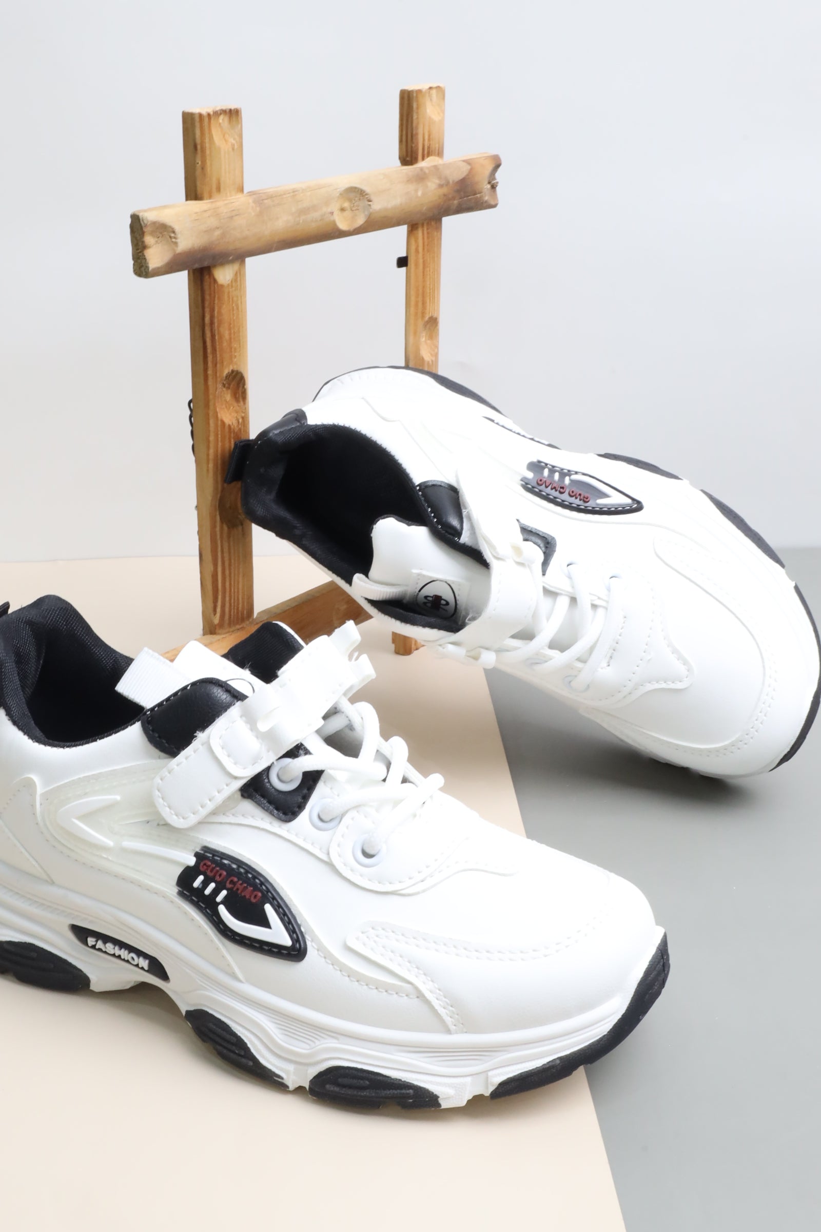 حذاء ولادي 11553