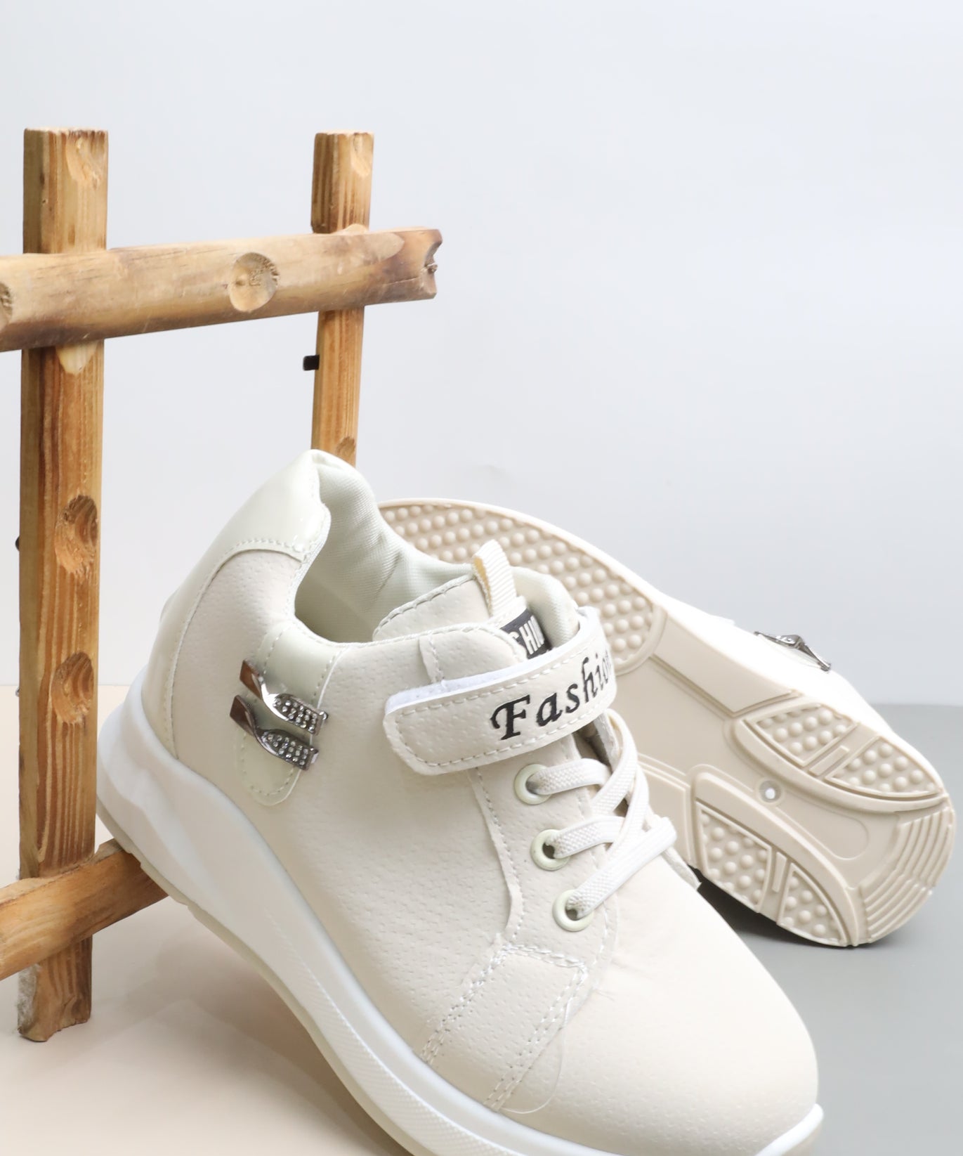 حذاء بناتي 12-830