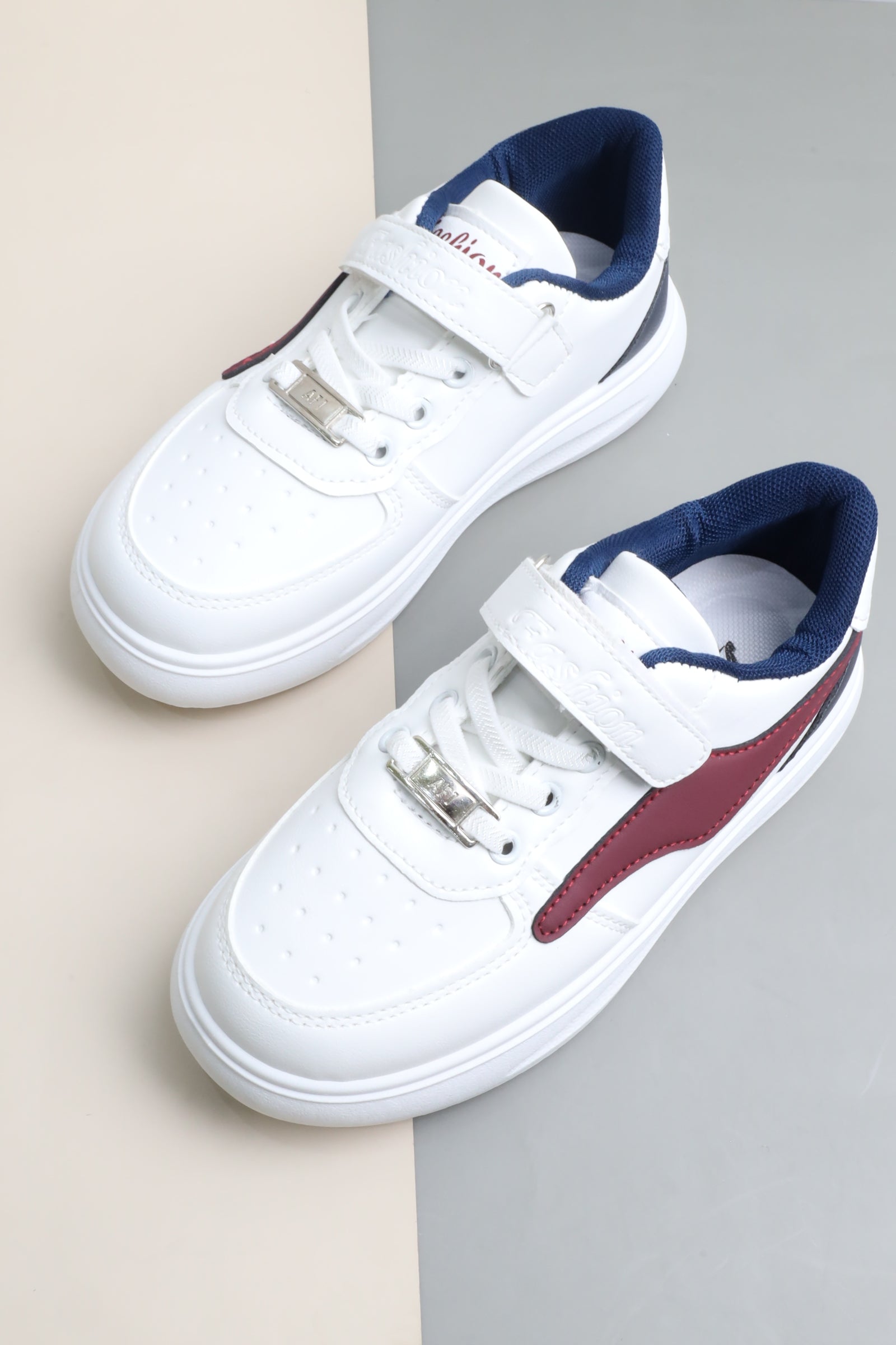 حذاء بناتي 18997