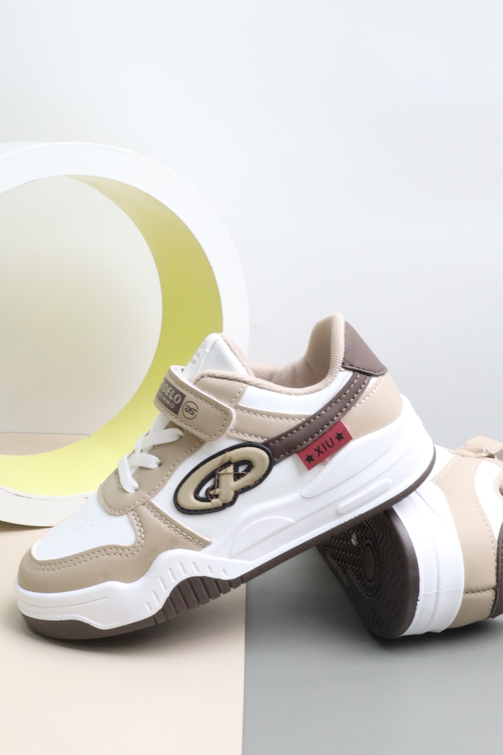 حذاء بناتي 12901