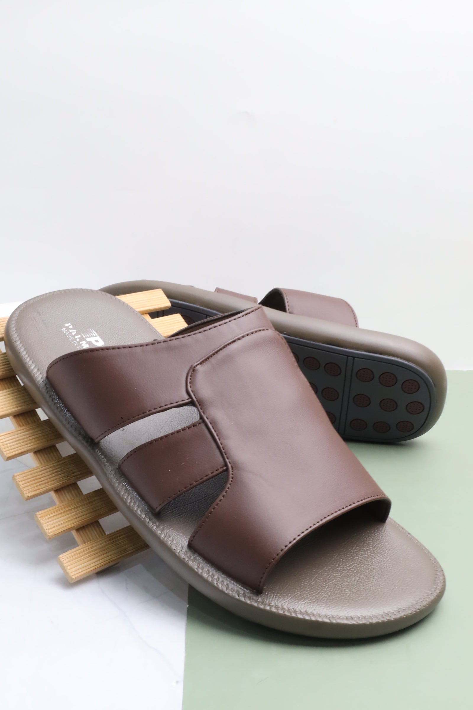 صندل رجالي 7468