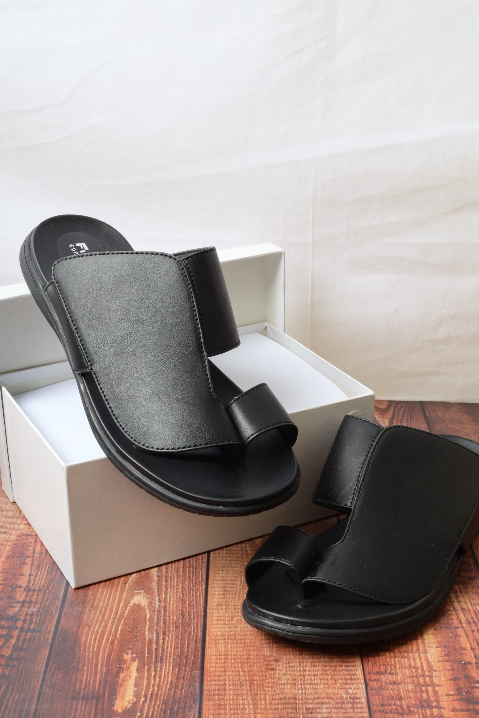 صندل رجالي 15401