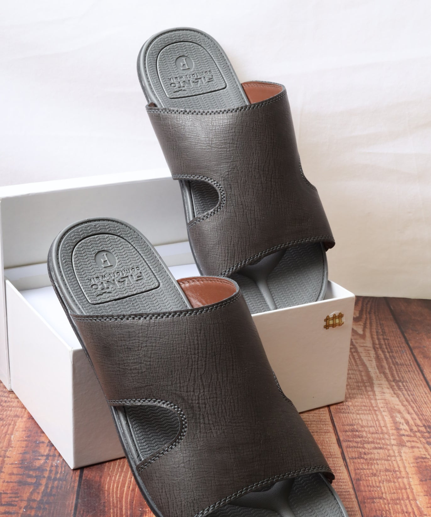 صندل رجالي 15418