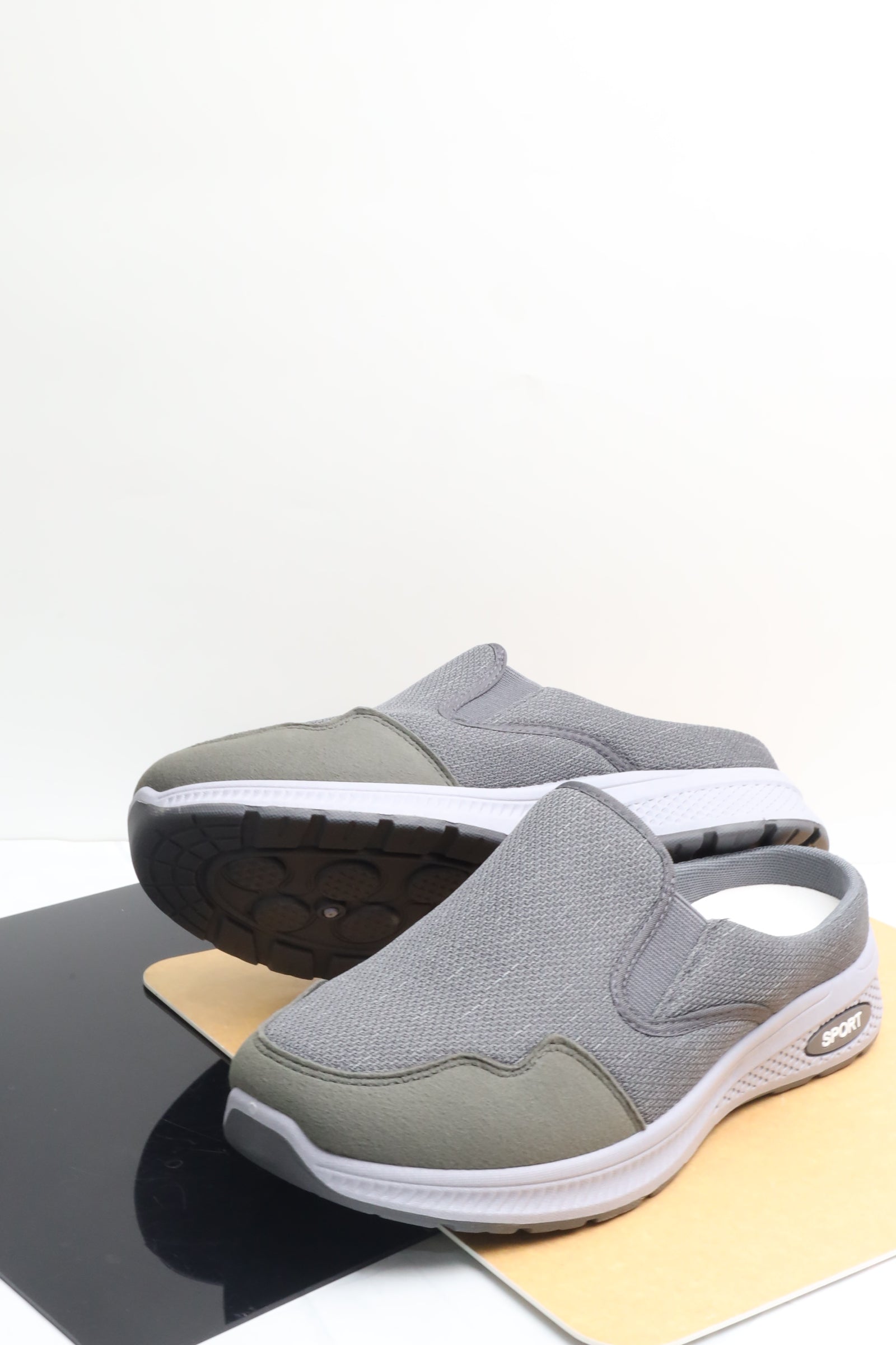 حذاء رياضي رجالي 7572