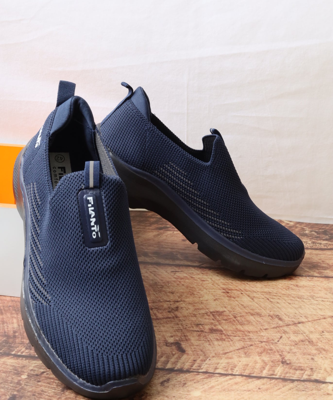 حذاء رياضي رجالي 16001