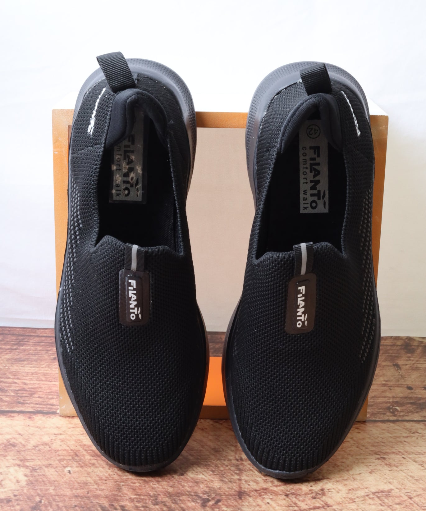 حذاء رياضي رجالي 16001