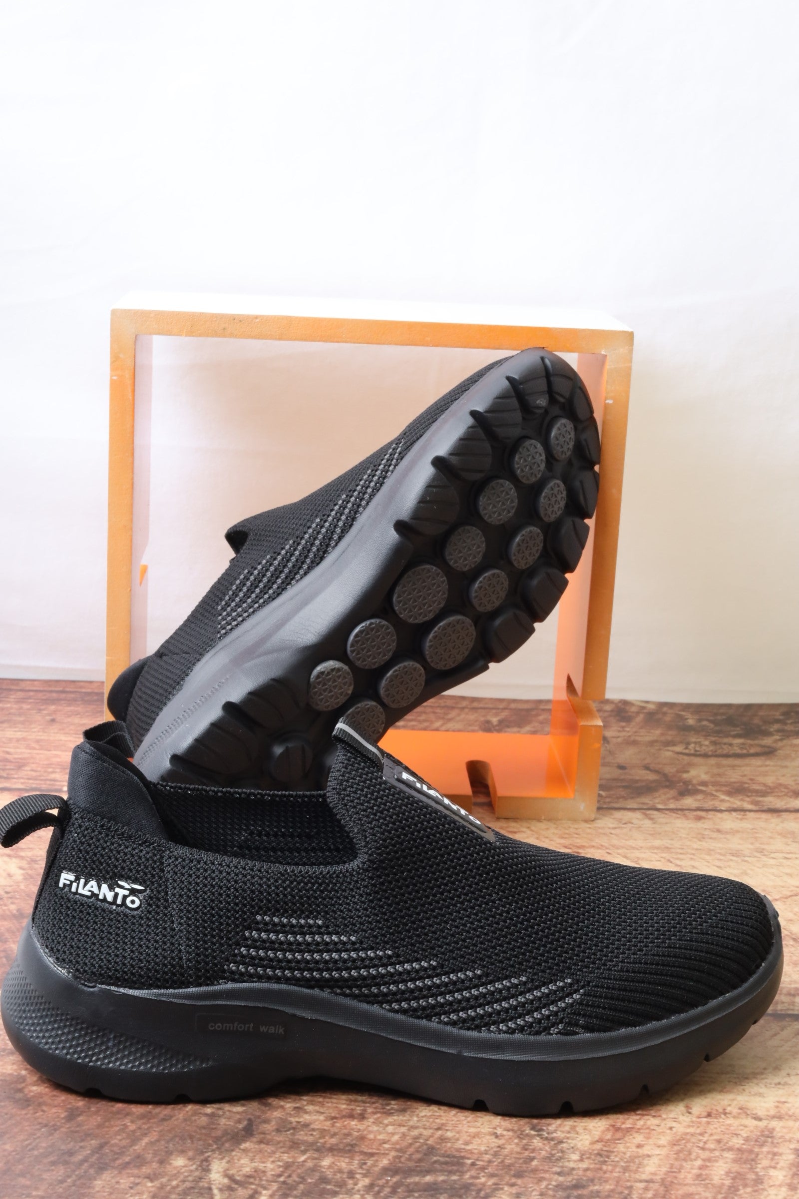 حذاء رياضي رجالي 16001