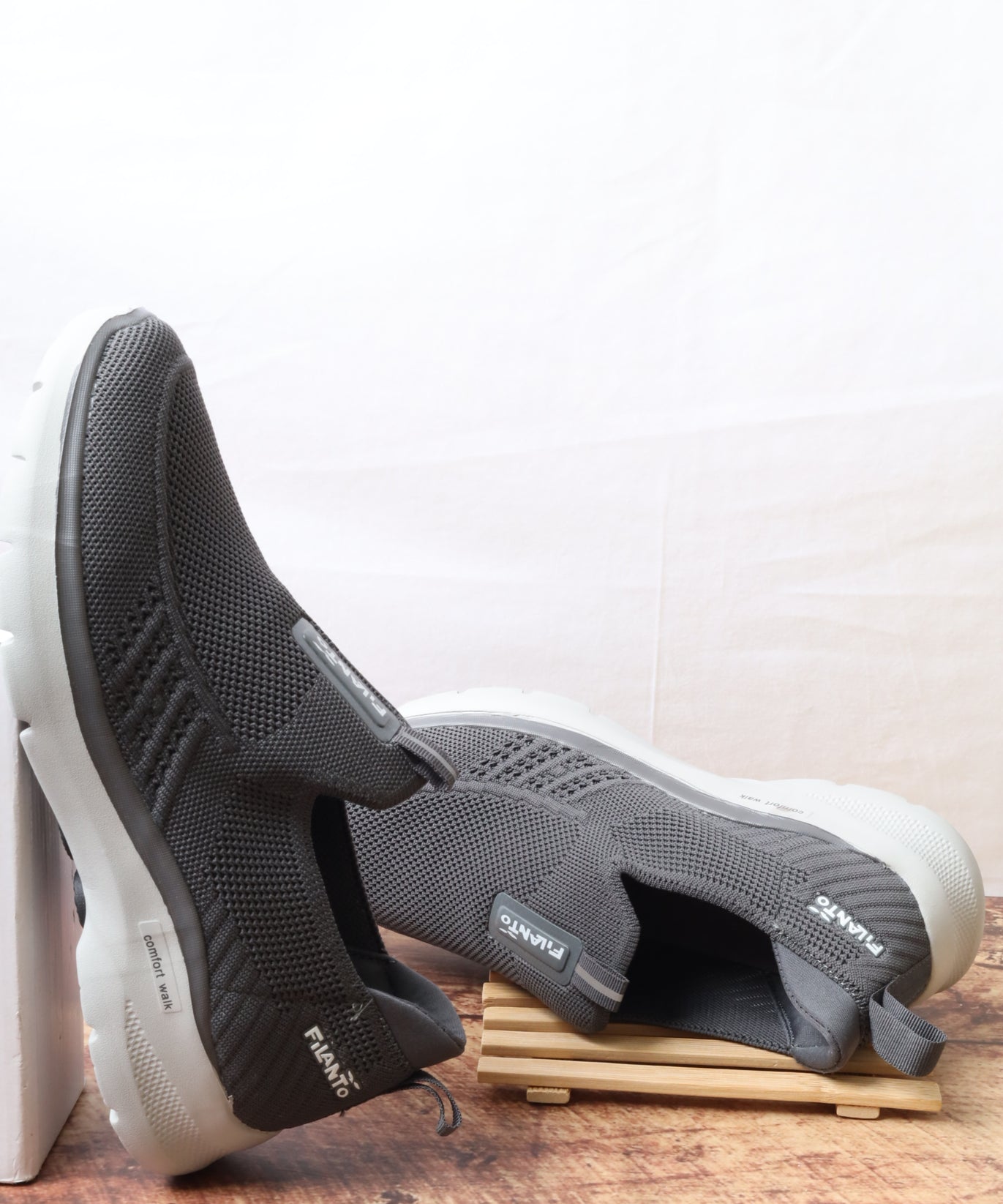 حذاء رياضي رجالي 16007