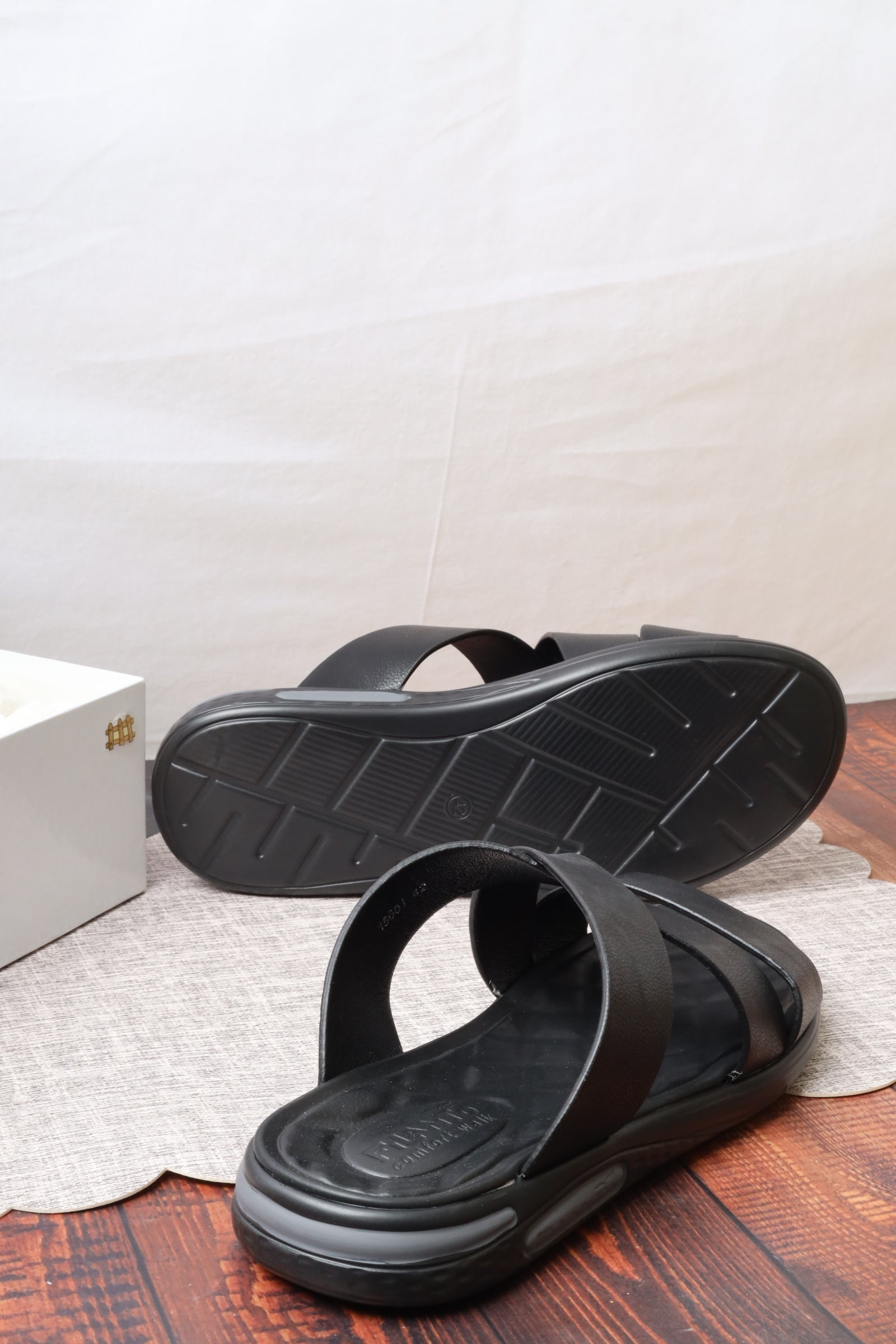 صندل رجالي 15601