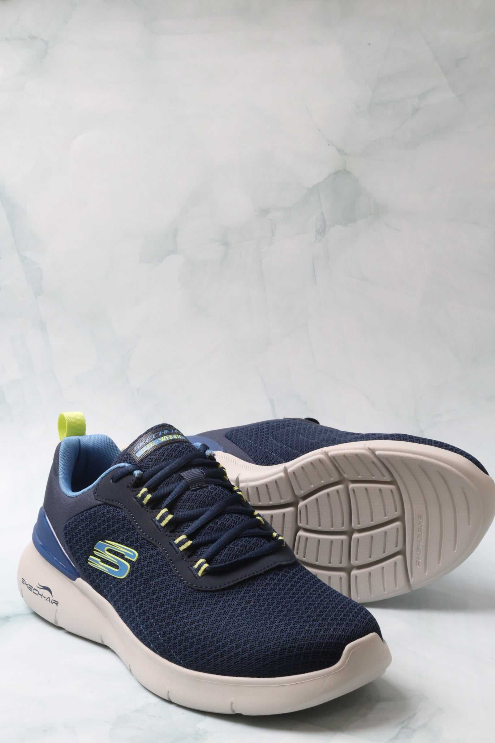 سكيتشرز رجالي اير ديناميت 232971