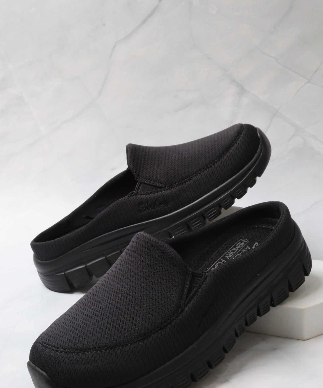 سكيتشرز نسائي أكتيف جريسفول 100701