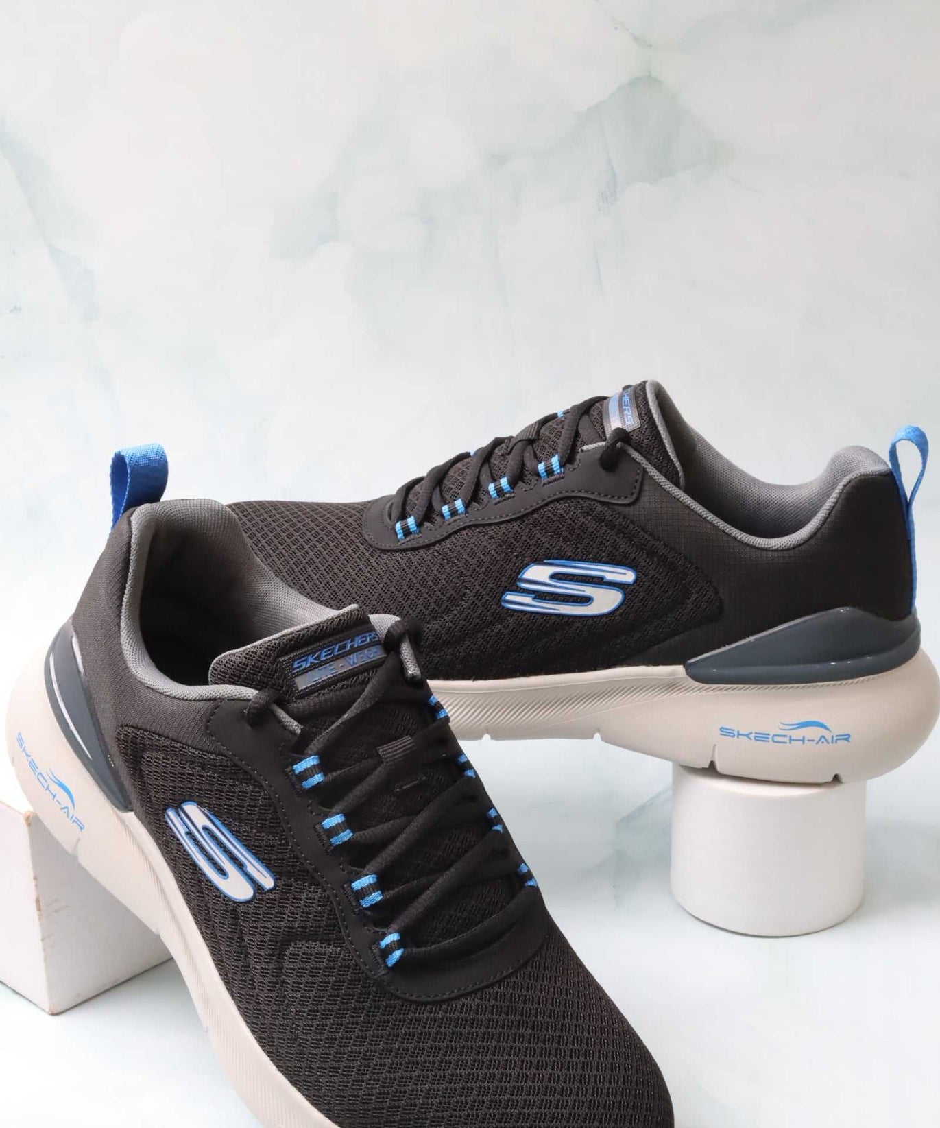 سكيتشرز رجالي اير ديناميت 232971