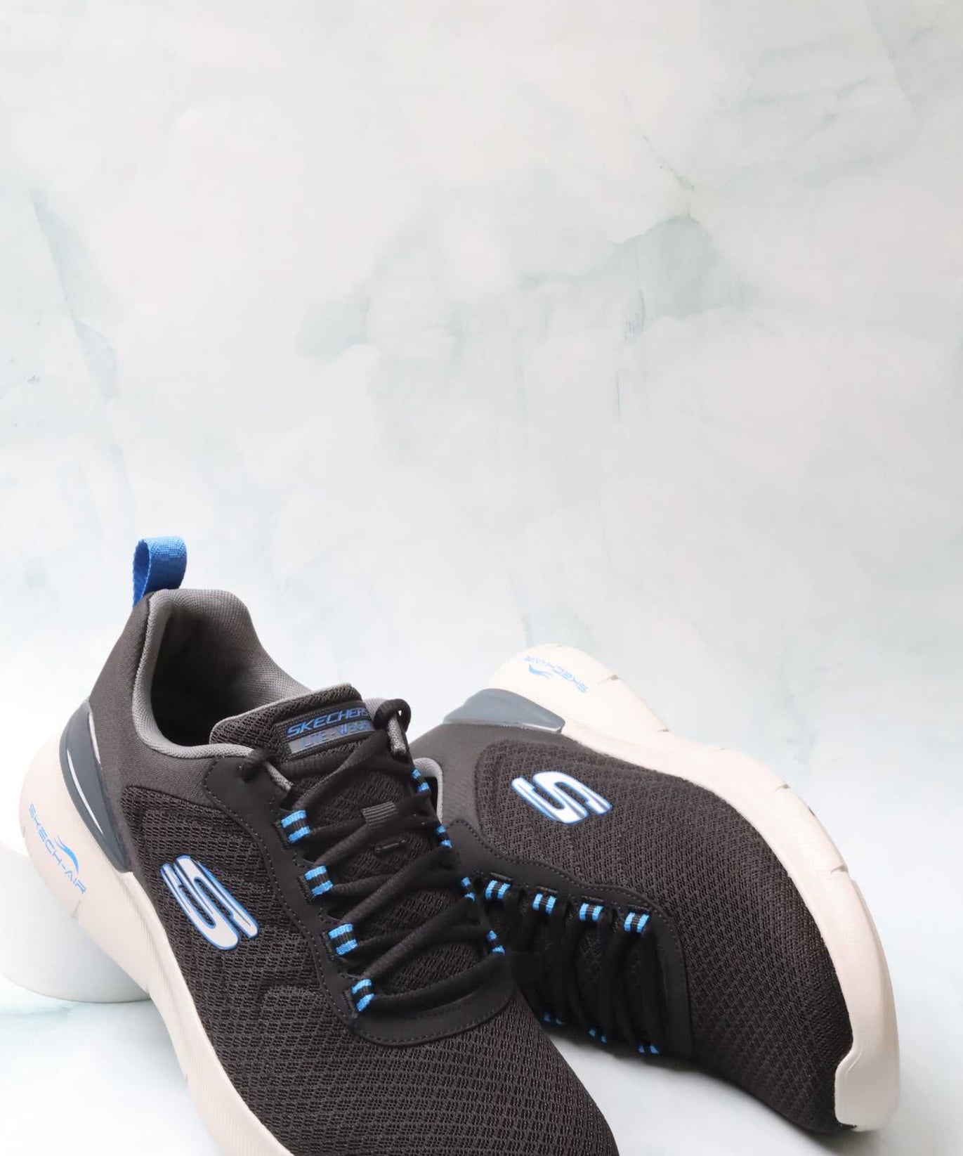 سكيتشرز رجالي اير ديناميت 232971