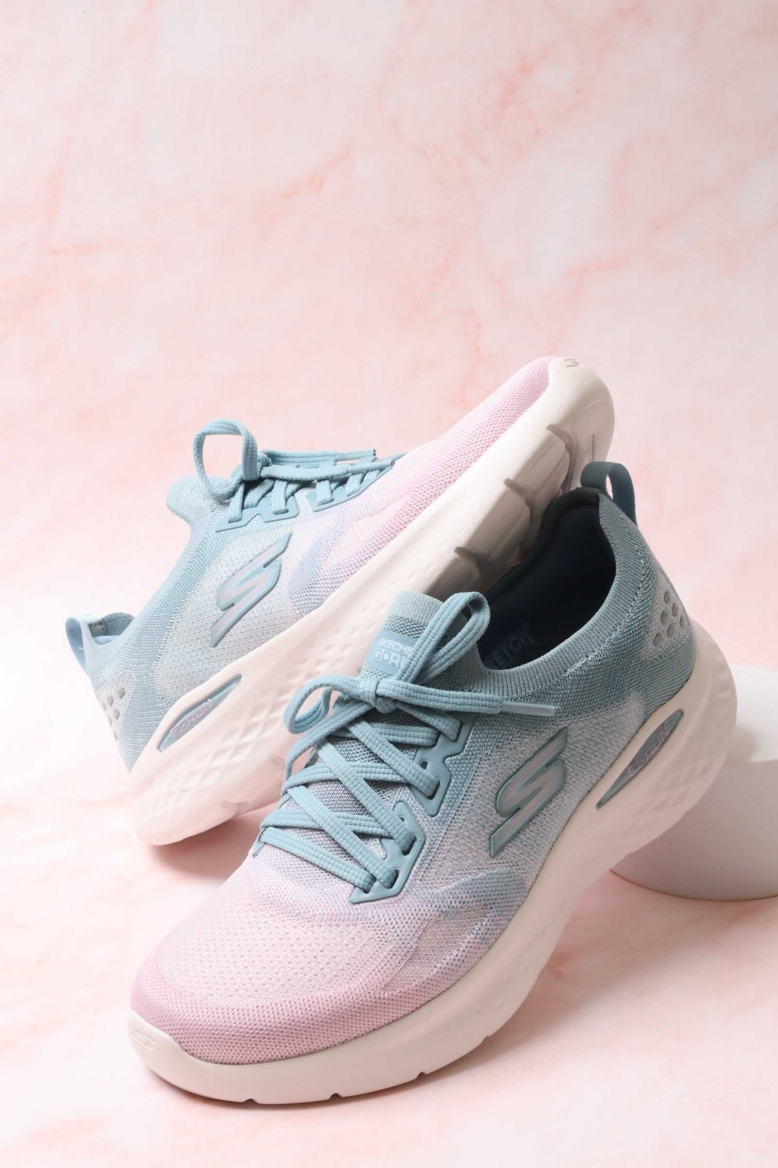 سكيتشرز نسائي جو رن لايت 129445