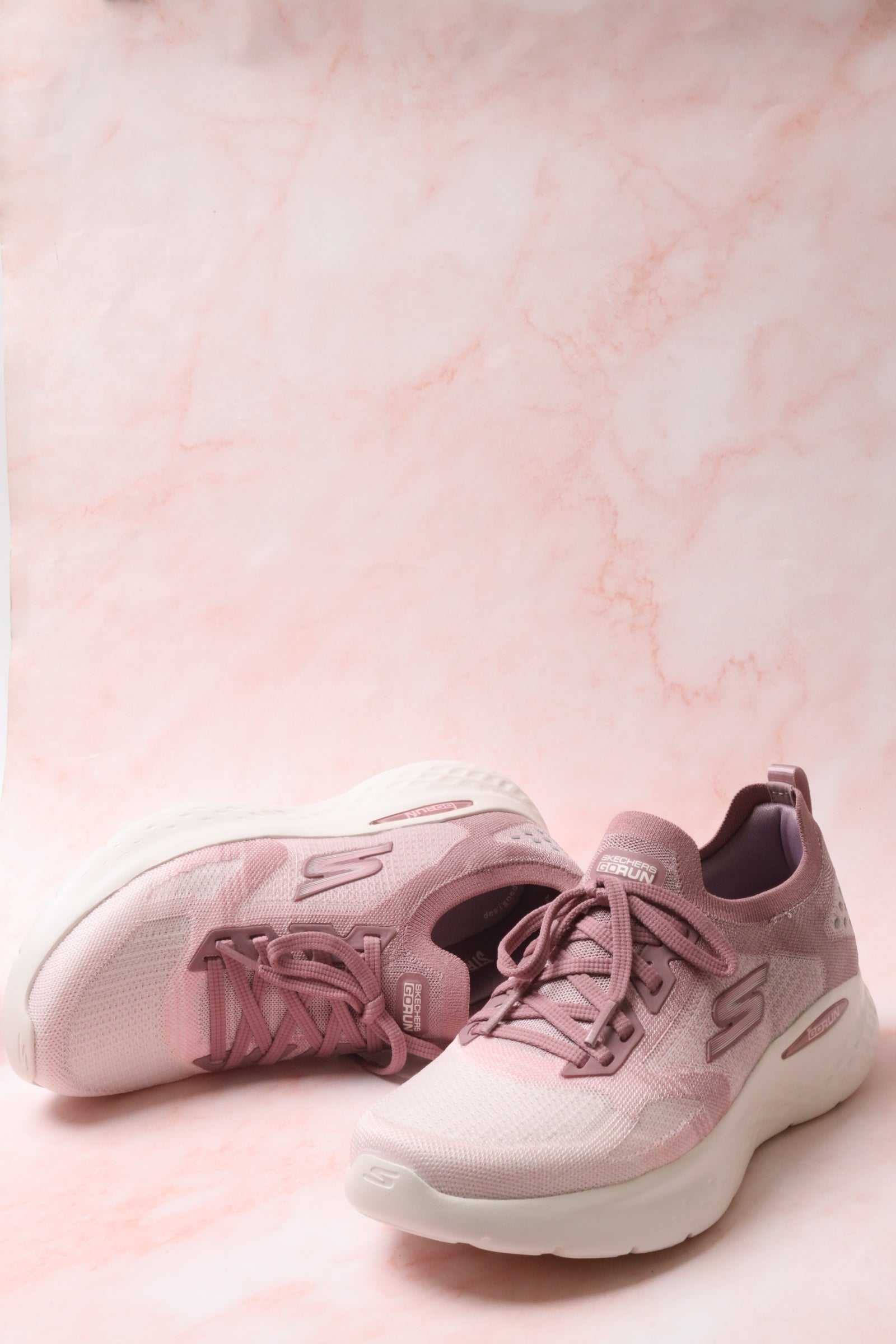 سكيتشرز نسائي جو رن لايت 129445