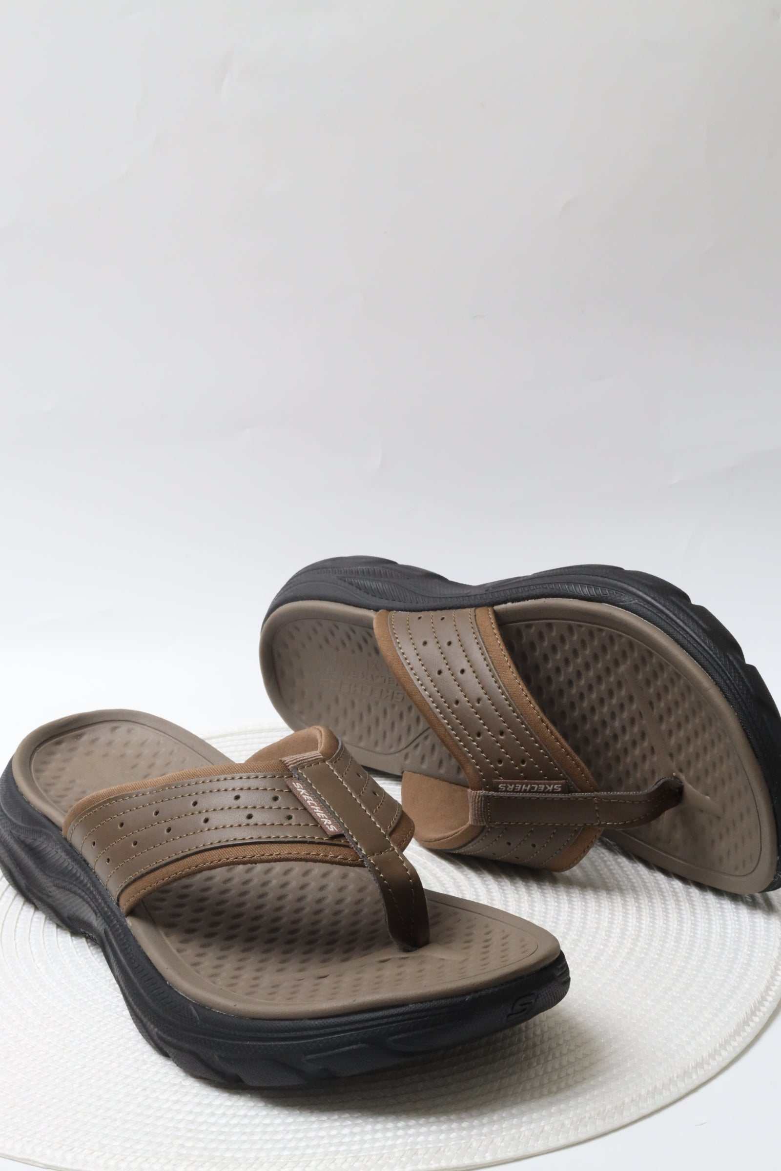 سكيتشرز رجالي ريفولتد 205166