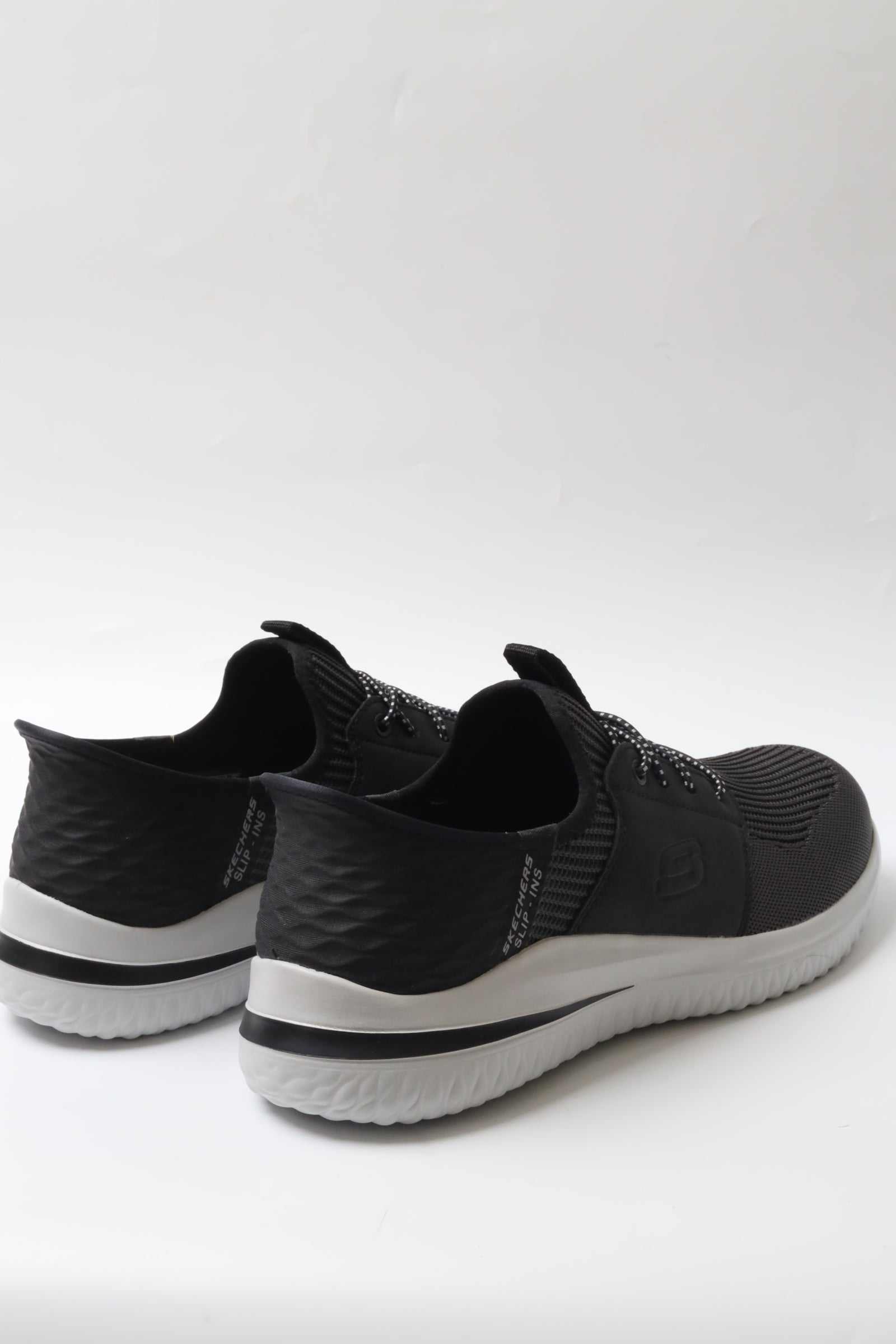 سكيتشرز رجالي إنغرام - براكيت سليب إن 210650