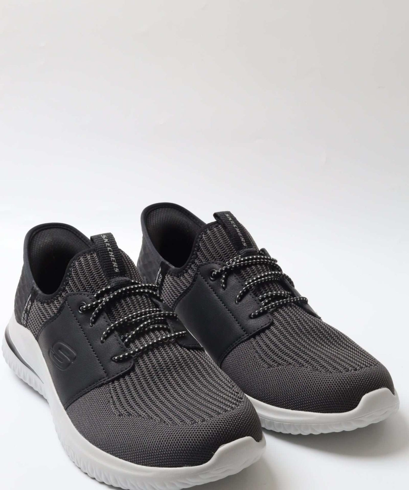 سكيتشرز رجالي إنغرام - براكيت سليب إن 210650