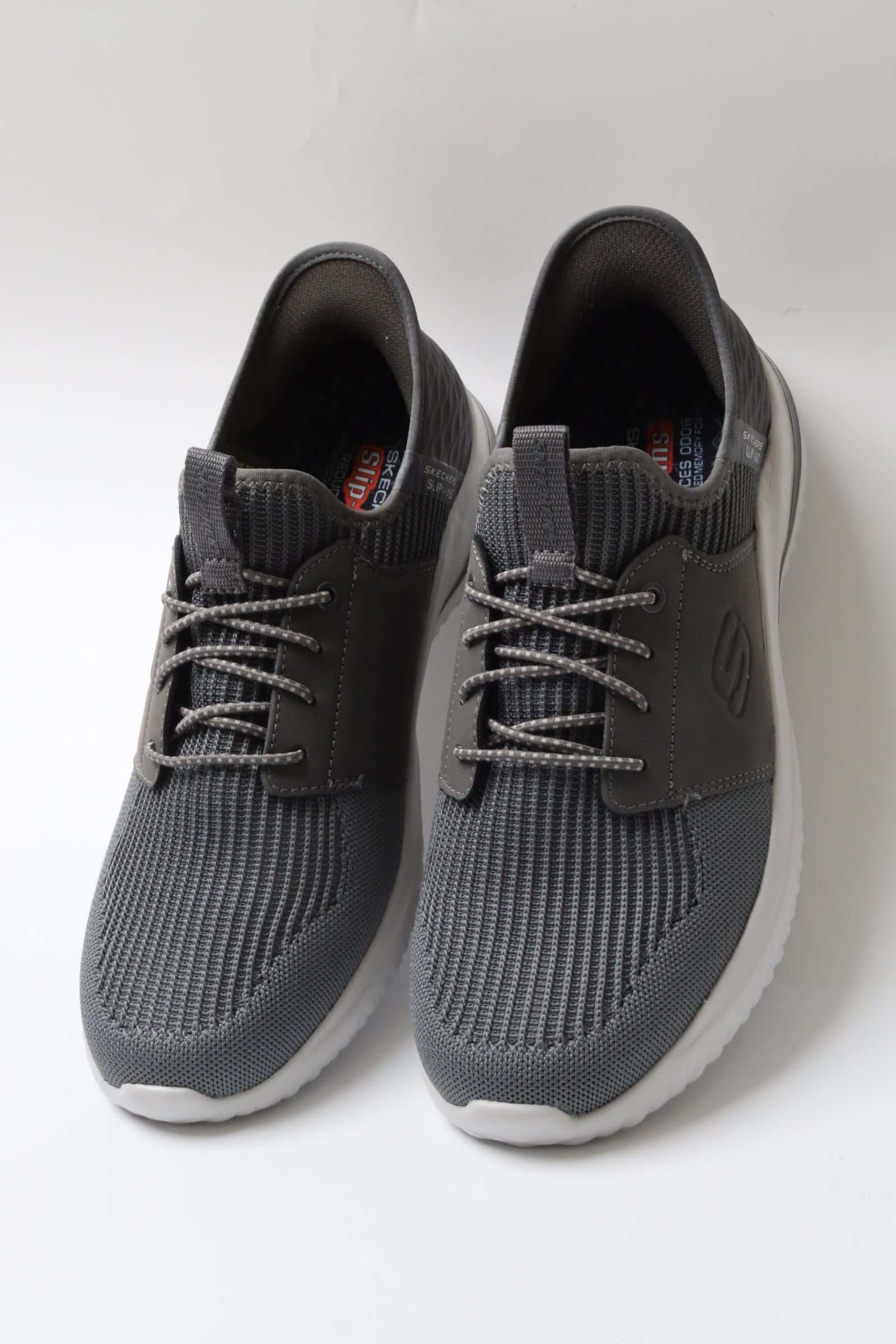 سكيتشرز رجالي إنغرام - براكيت سليب إن 210650