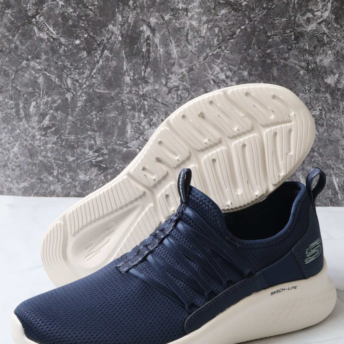 سكيتشرز نسائي لايت برو 149988