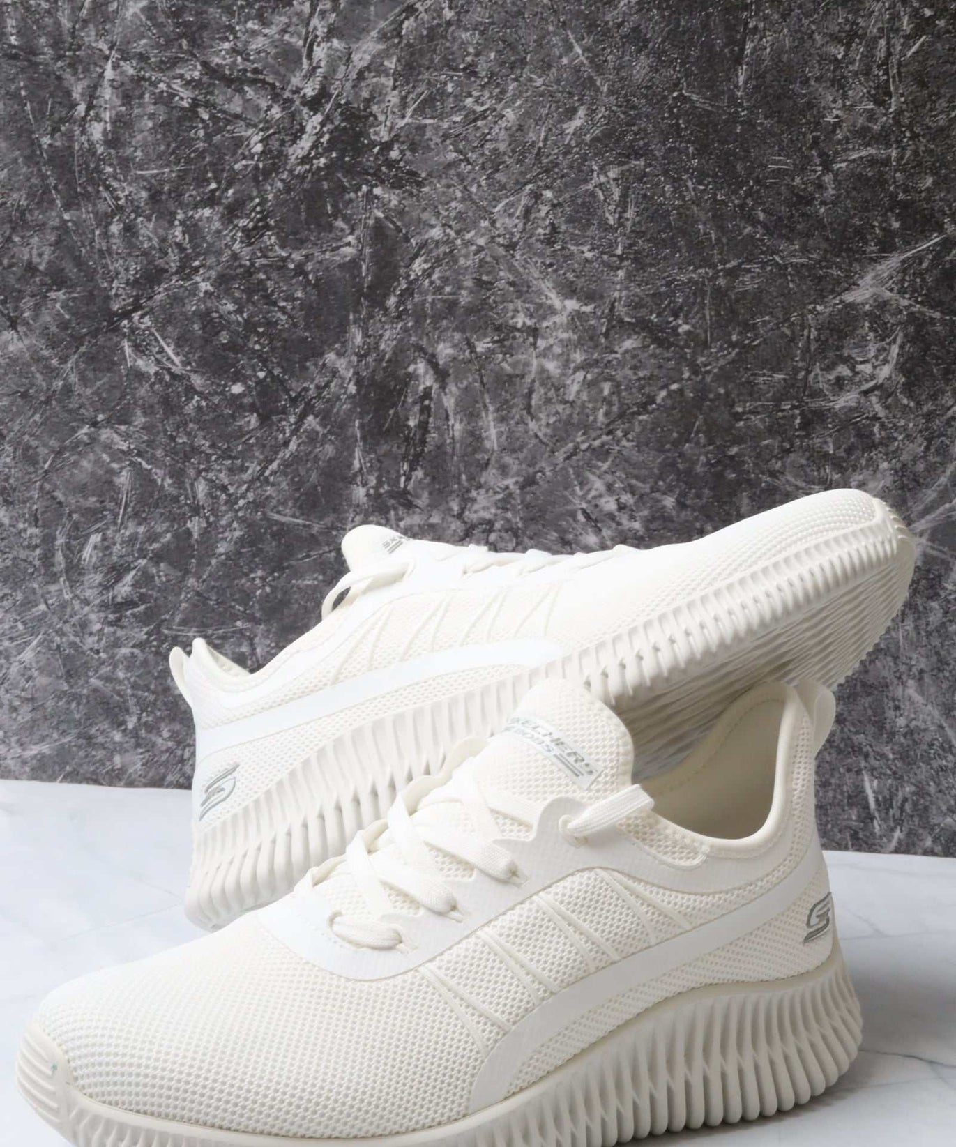 سكيتشرز رجالي بوبس جيو 118171