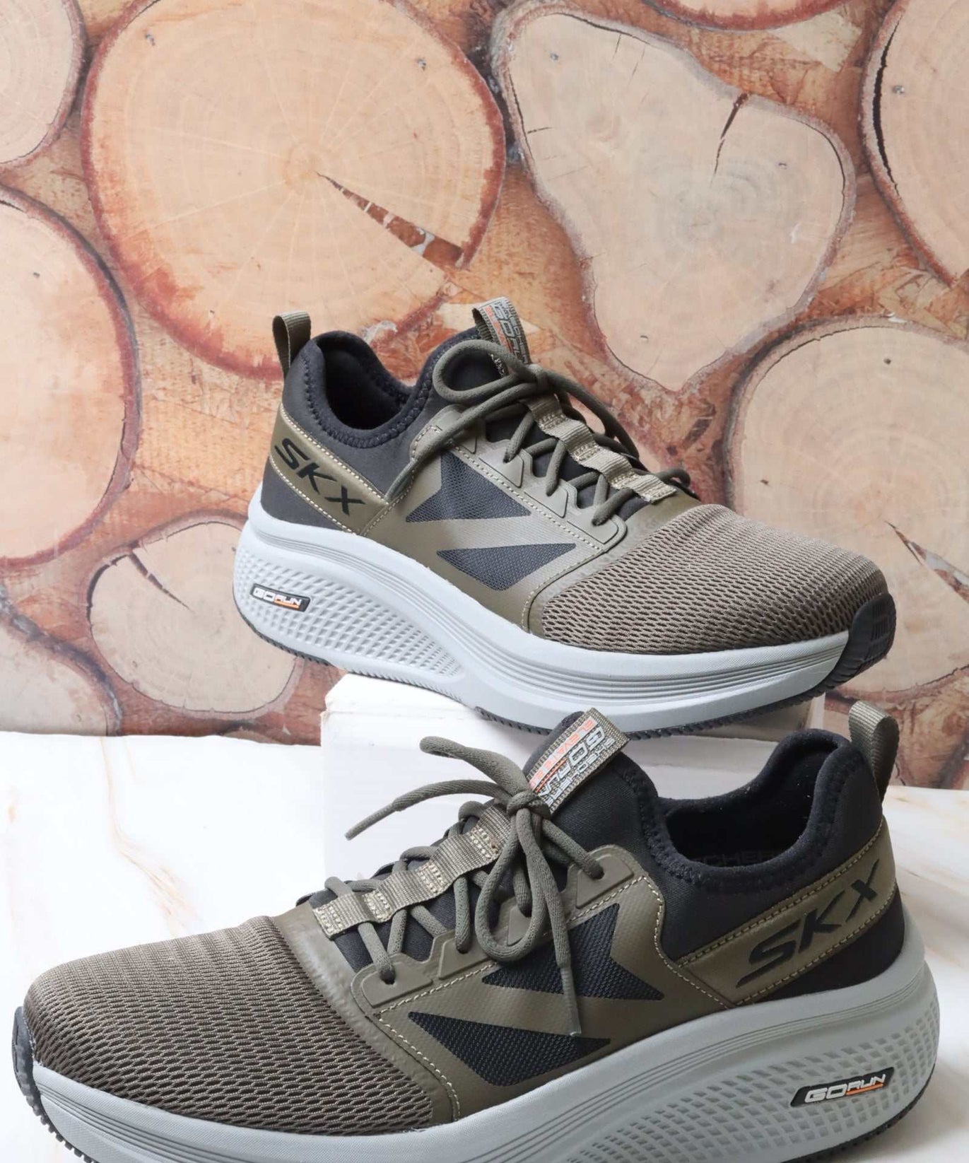 سكيتشرز رجالي جو رن إليفيت 220850