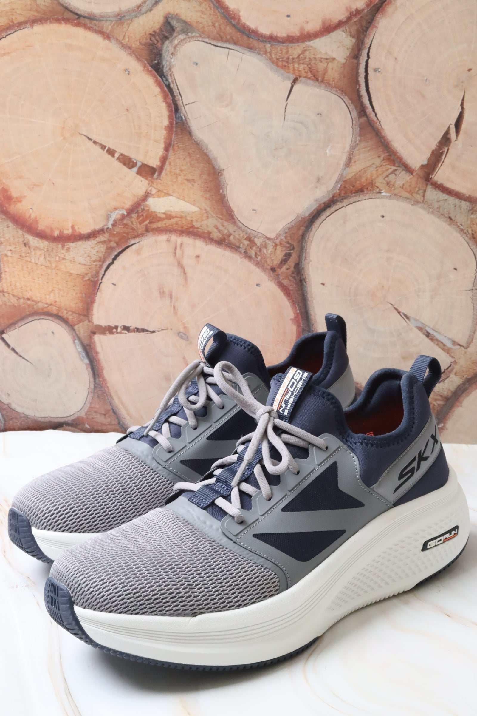 سكيتشرز رجالي جو رن إليفيت 220850