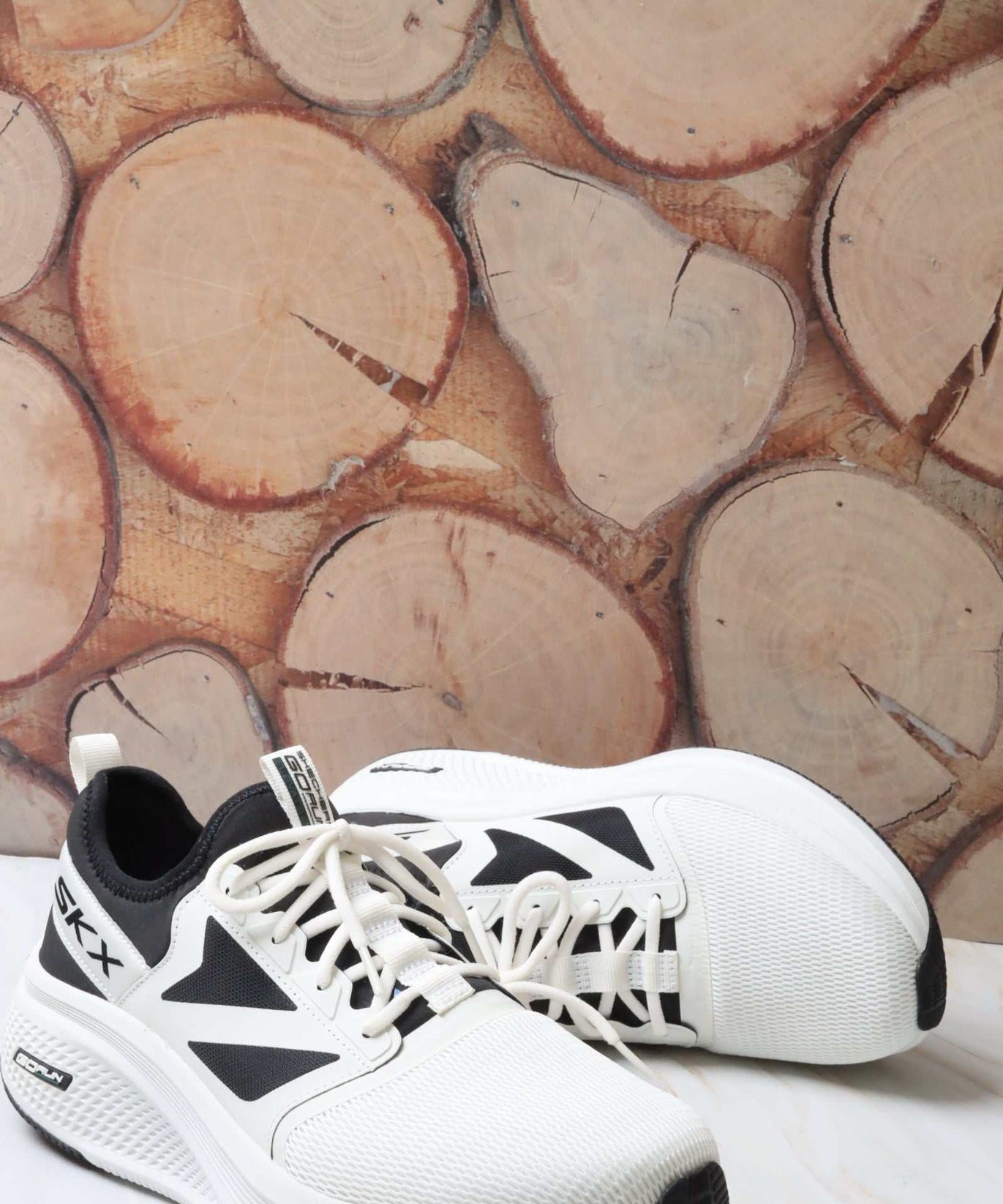 سكيتشرز رجالي جو رن إليفيت 220850