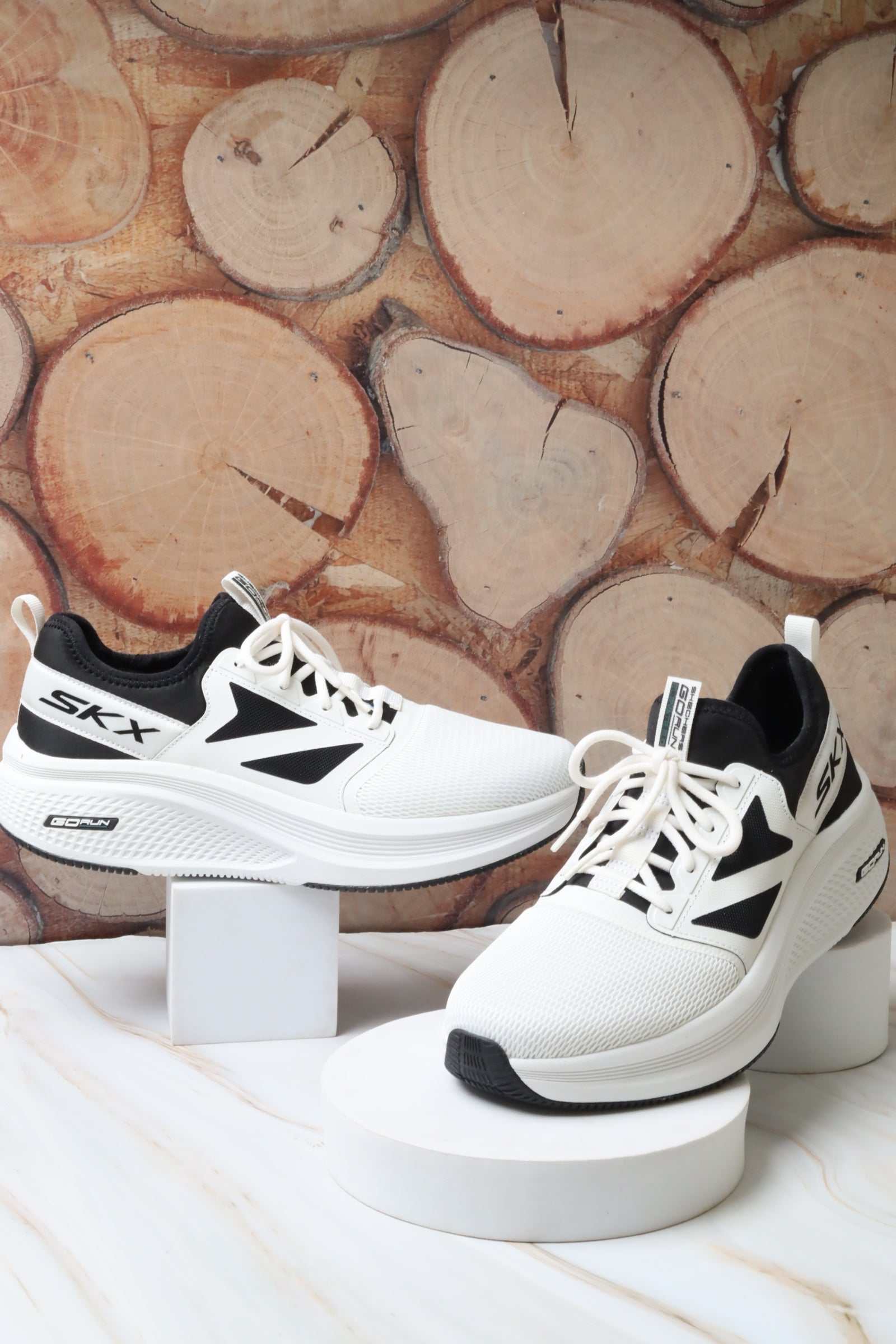 سكيتشرز رجالي جو رن إليفيت 220850