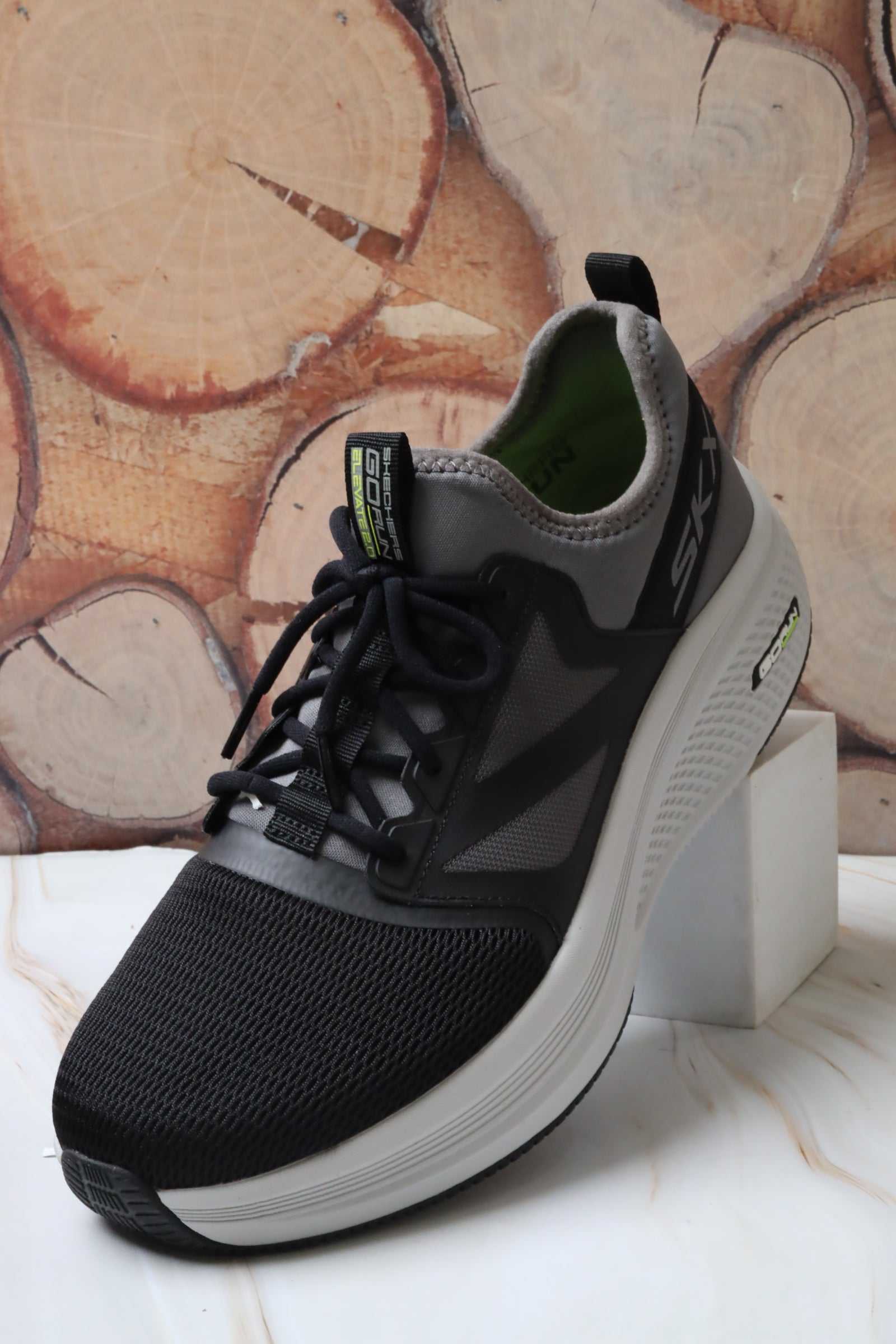 سكيتشرز رجالي جو رن إليفيت 220850