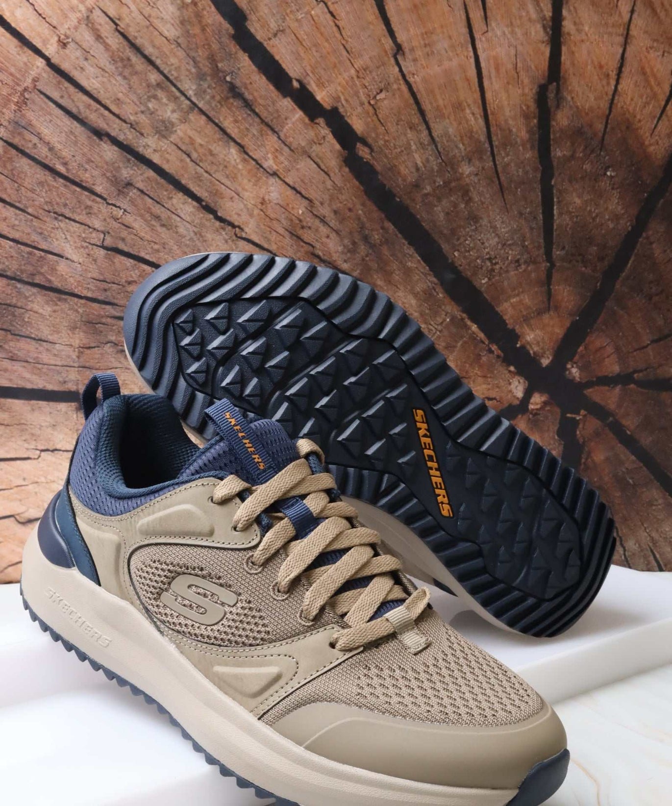 سكيتشرز رجالي بارنيل - لاسلو 210930