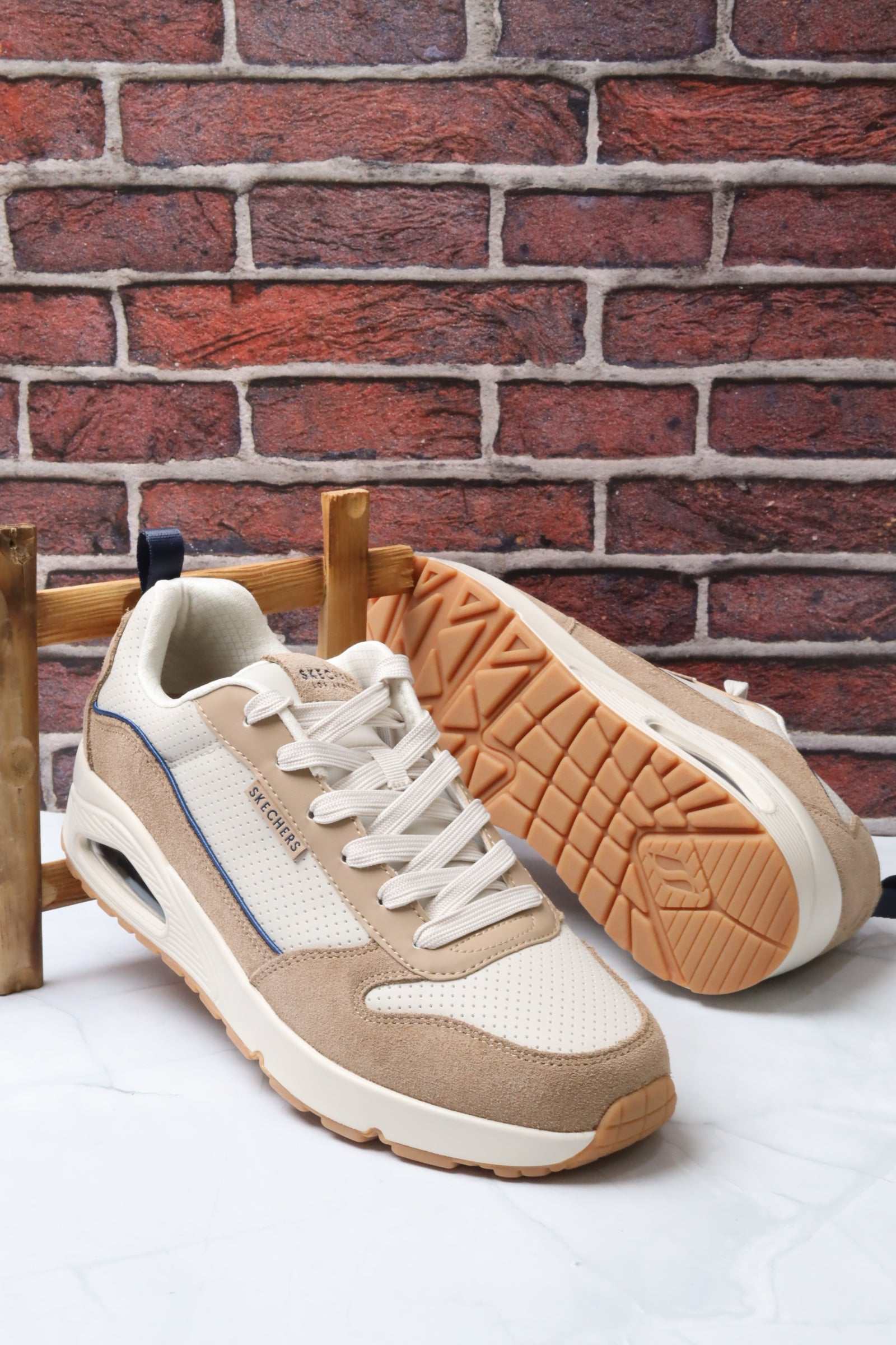 سكيتشرز رجالي أونو 183011